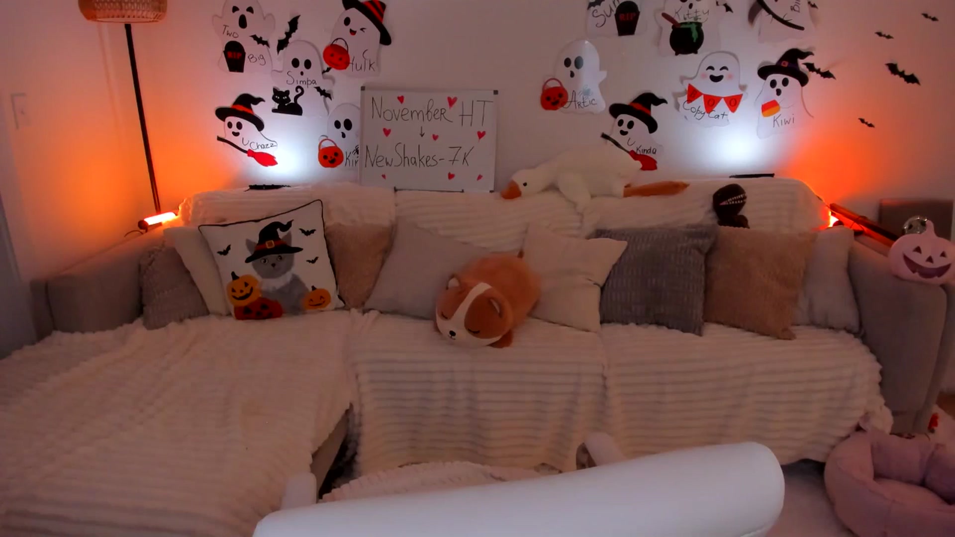 Gallery image thumbnail from Just_Vi's myfreecams stream on, 11/04/2025, 05:55 image 18 of 20