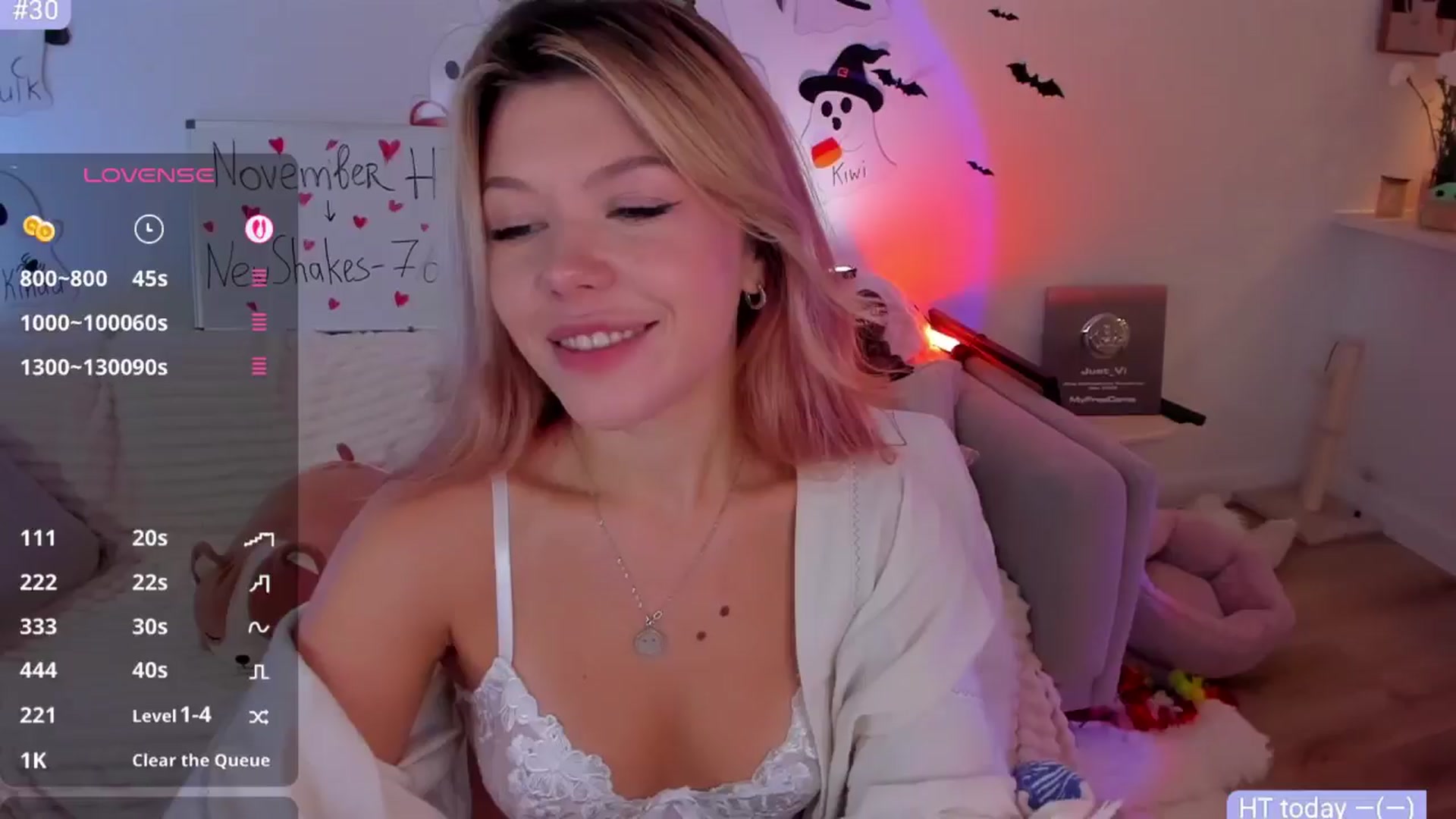Gallery image thumbnail from Just_Vi's myfreecams stream on, 11/08/2025, 06:09 image 1 of 20