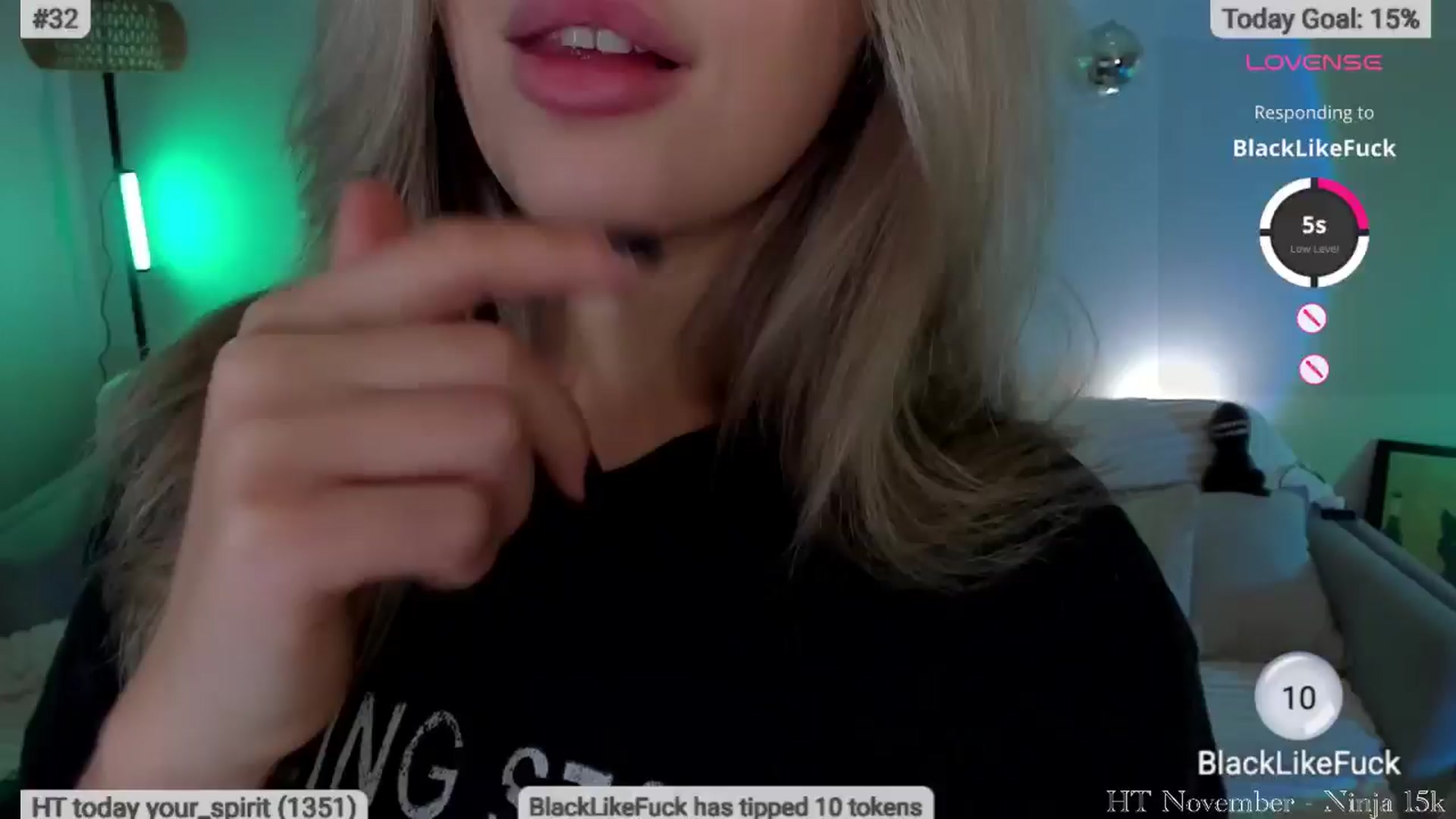 Gallery image thumbnail from Just_Vi's myfreecams stream on, 11/25/2025, 08:33 image 10 of 20