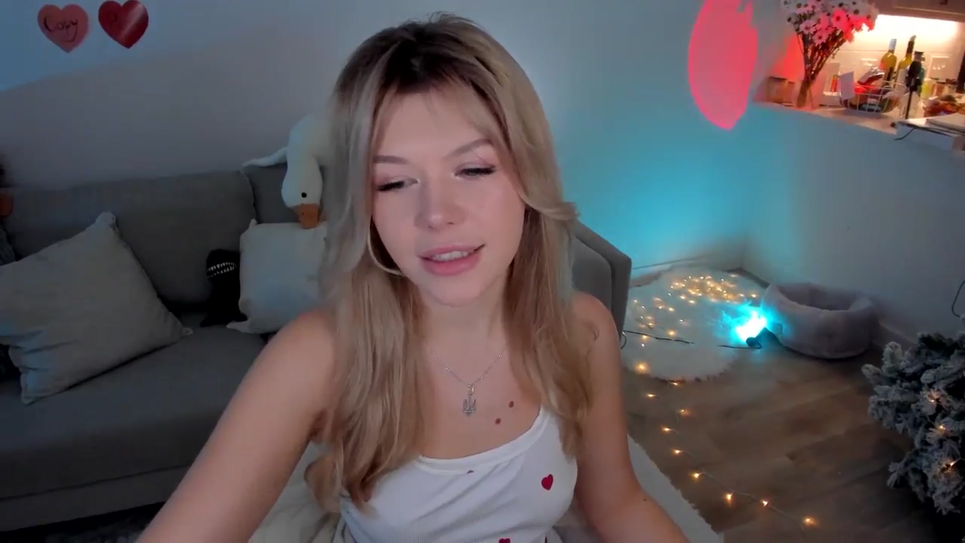 Gallery image thumbnail from Just_Vi's myfreecams stream on, 02/08/2026, 06:11 image 2 of 20