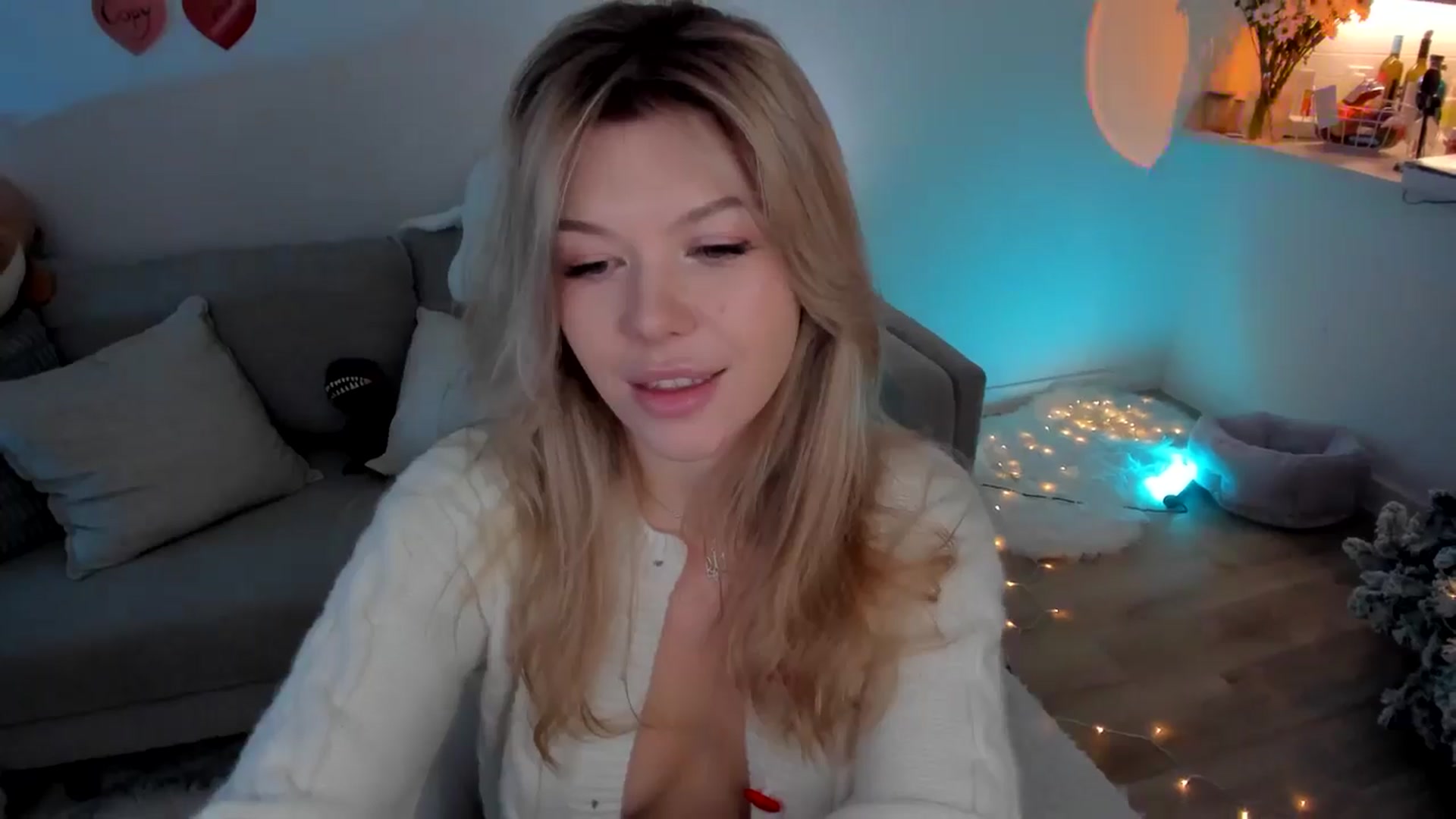 Gallery image thumbnail from Just_Vi's myfreecams stream on, 02/08/2026, 07:35 image 17 of 20