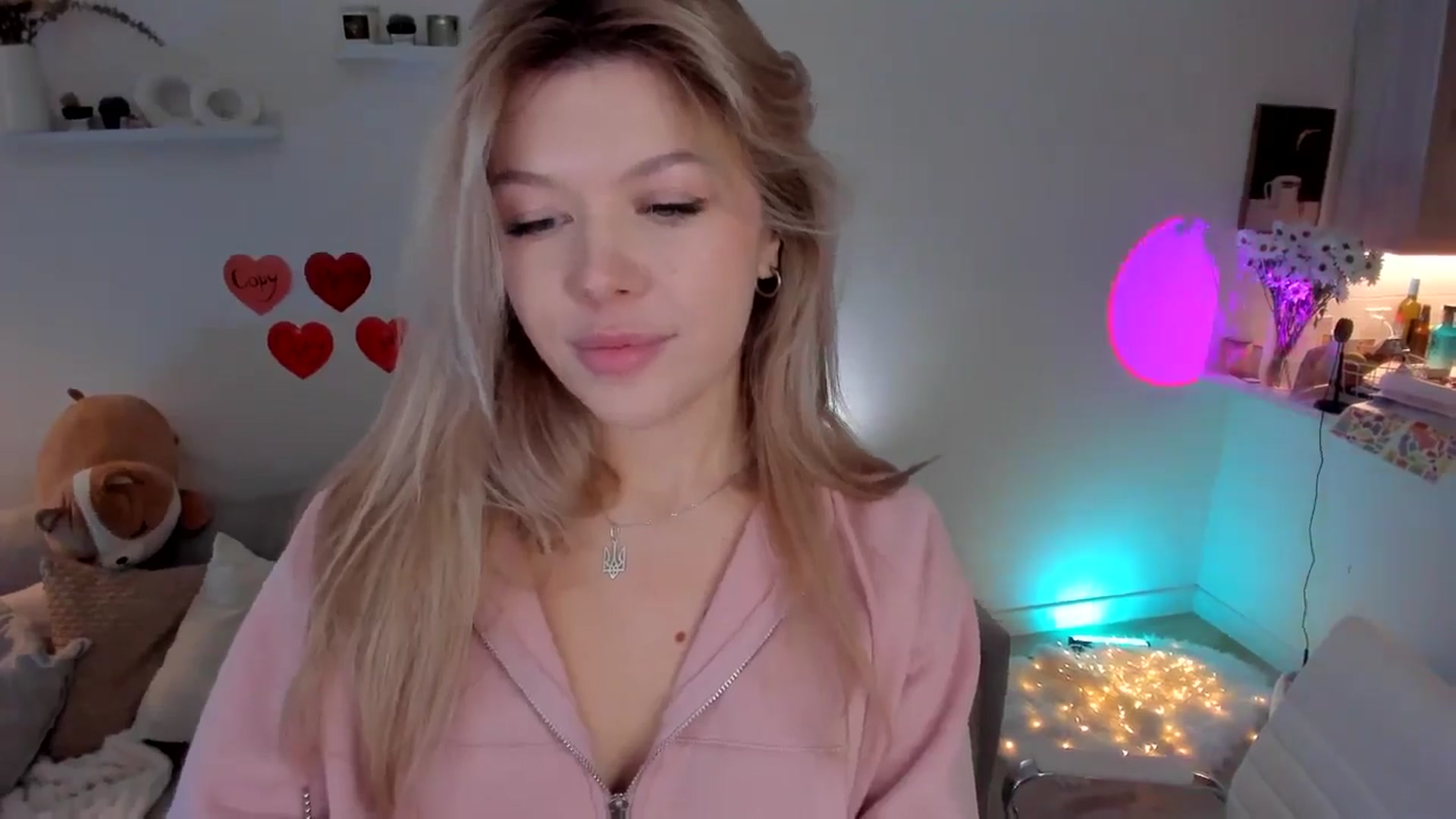 Gallery image thumbnail from Just_Vi's myfreecams stream on, 02/12/2026, 06:17 image 10 of 20
