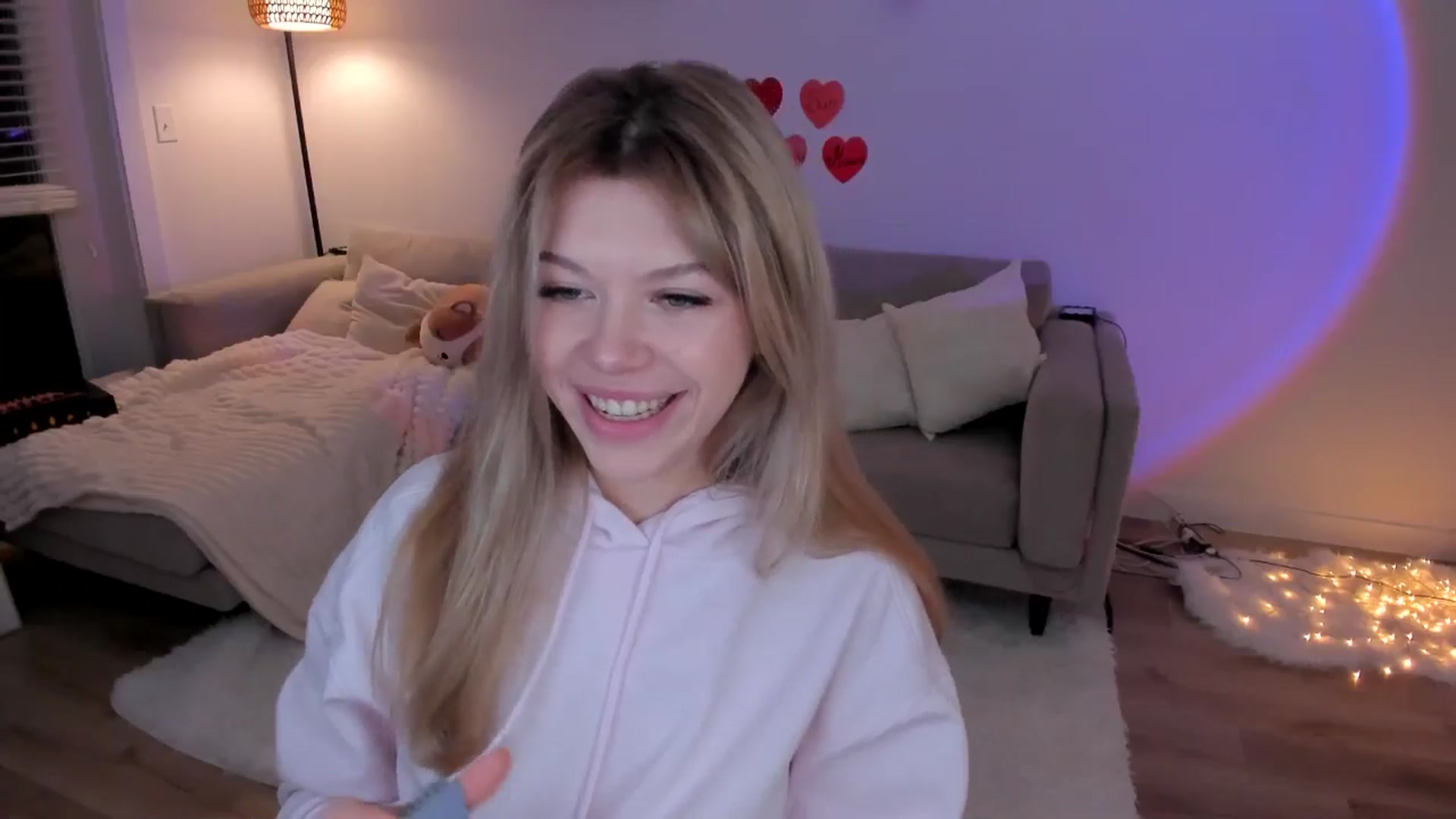 Gallery image thumbnail from Just_Vi's myfreecams stream on, 02/21/2026, 03:40 image 19 of 20