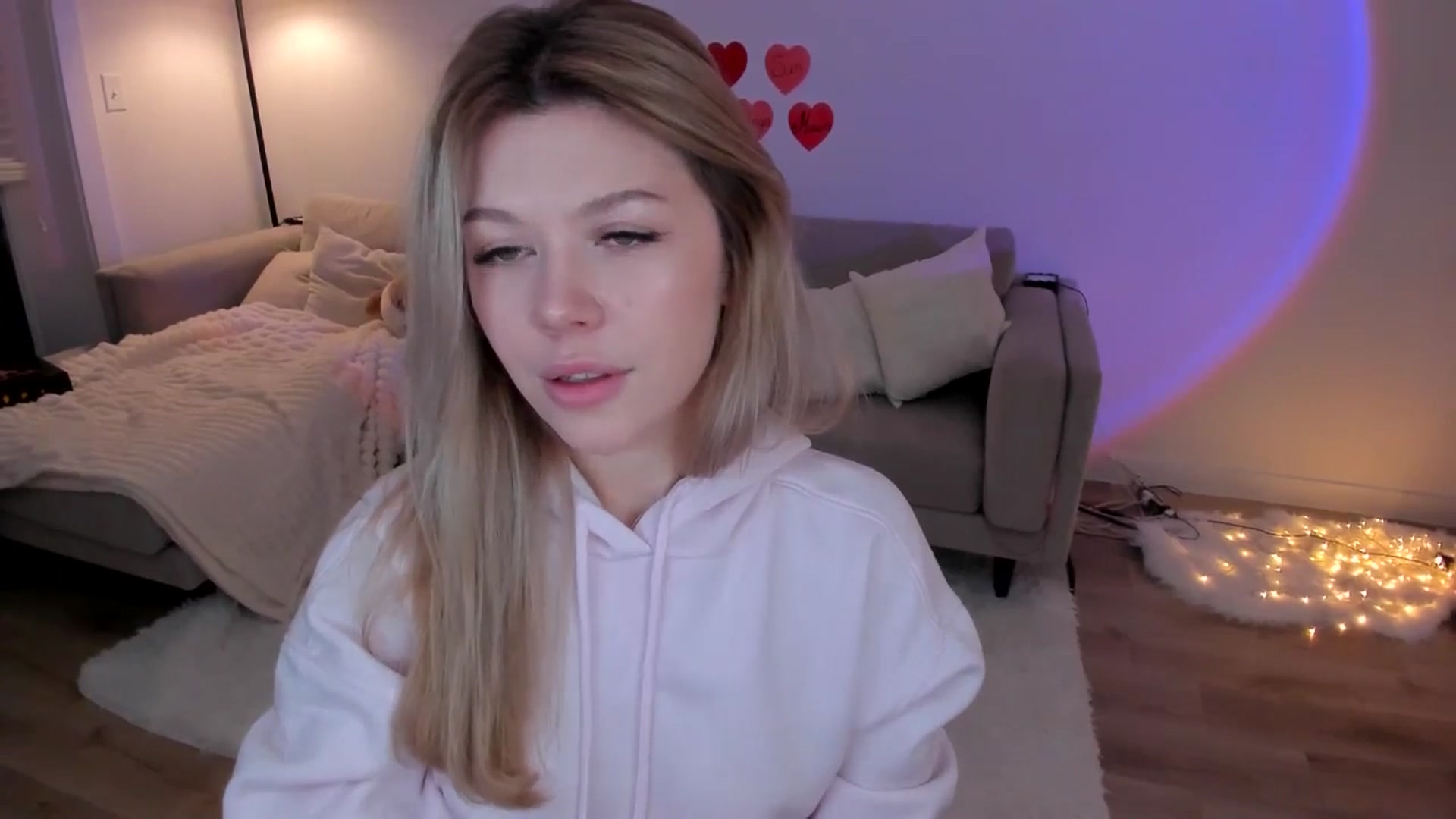 Gallery image thumbnail from Just_Vi's myfreecams stream on, 02/21/2026, 08:34 image 3 of 20
