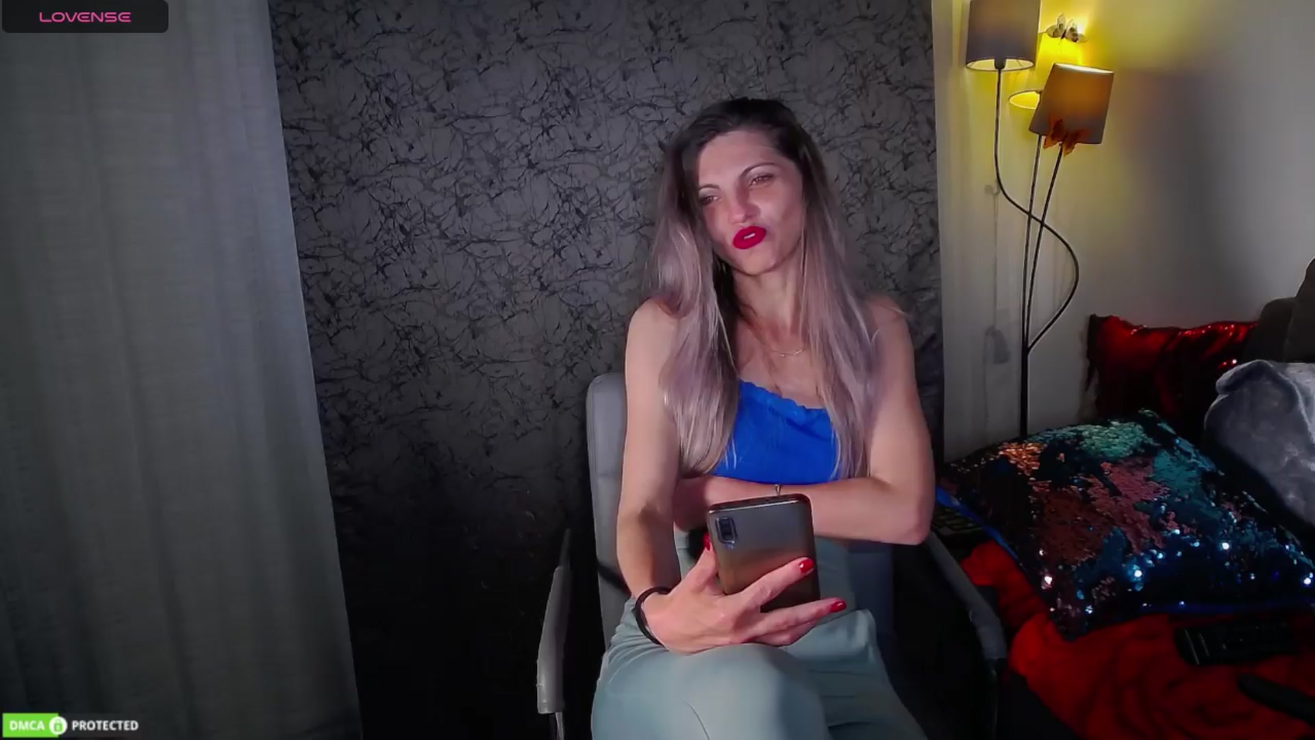 Gallery image thumbnail from JustaBlonde1's myfreecams stream on, 03/30/2024, 18:51 image 3 of 20