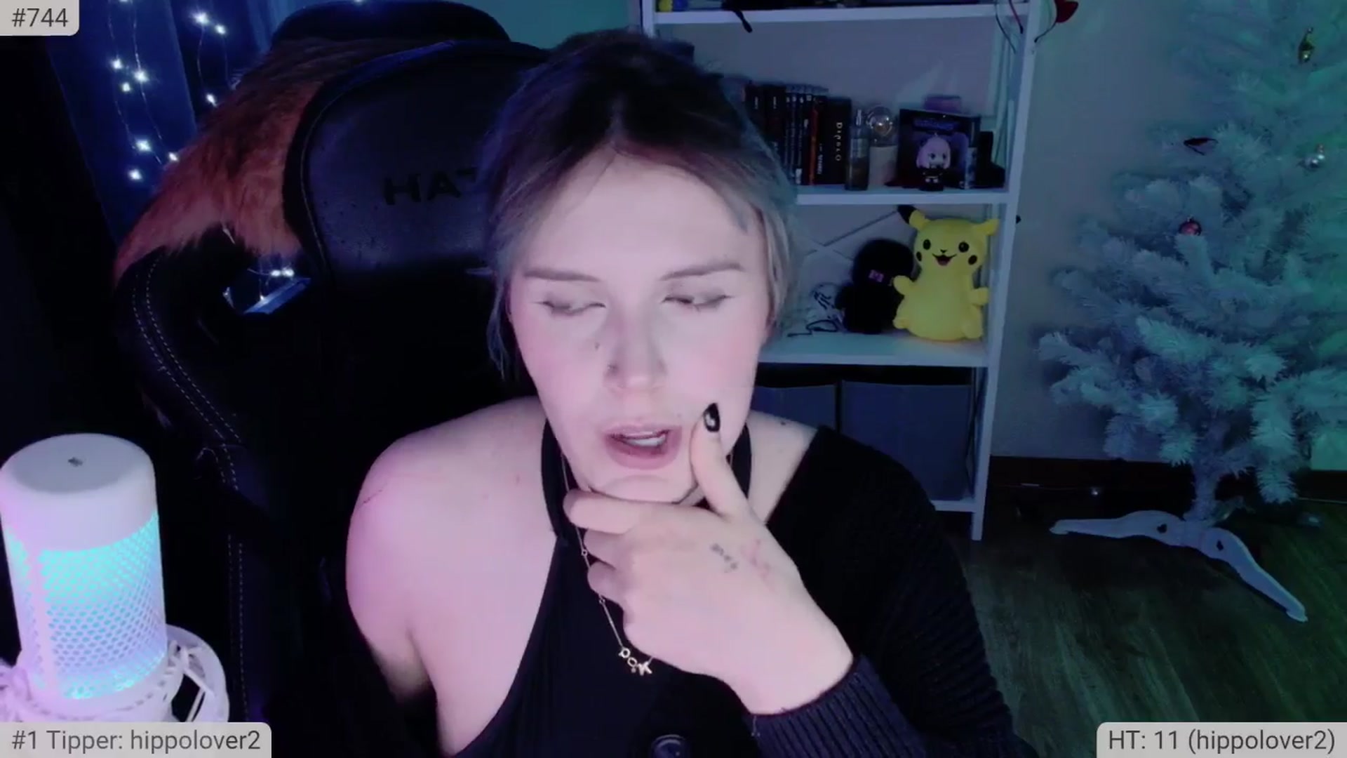 Gallery image thumbnail from Justpixel's myfreecams stream on, 12/25/2024, 21:47 image 5 of 20