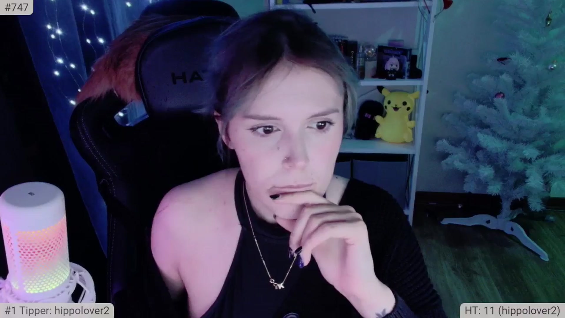 Gallery image thumbnail from Justpixel's myfreecams stream on, 12/25/2024, 21:47 image 2 of 20