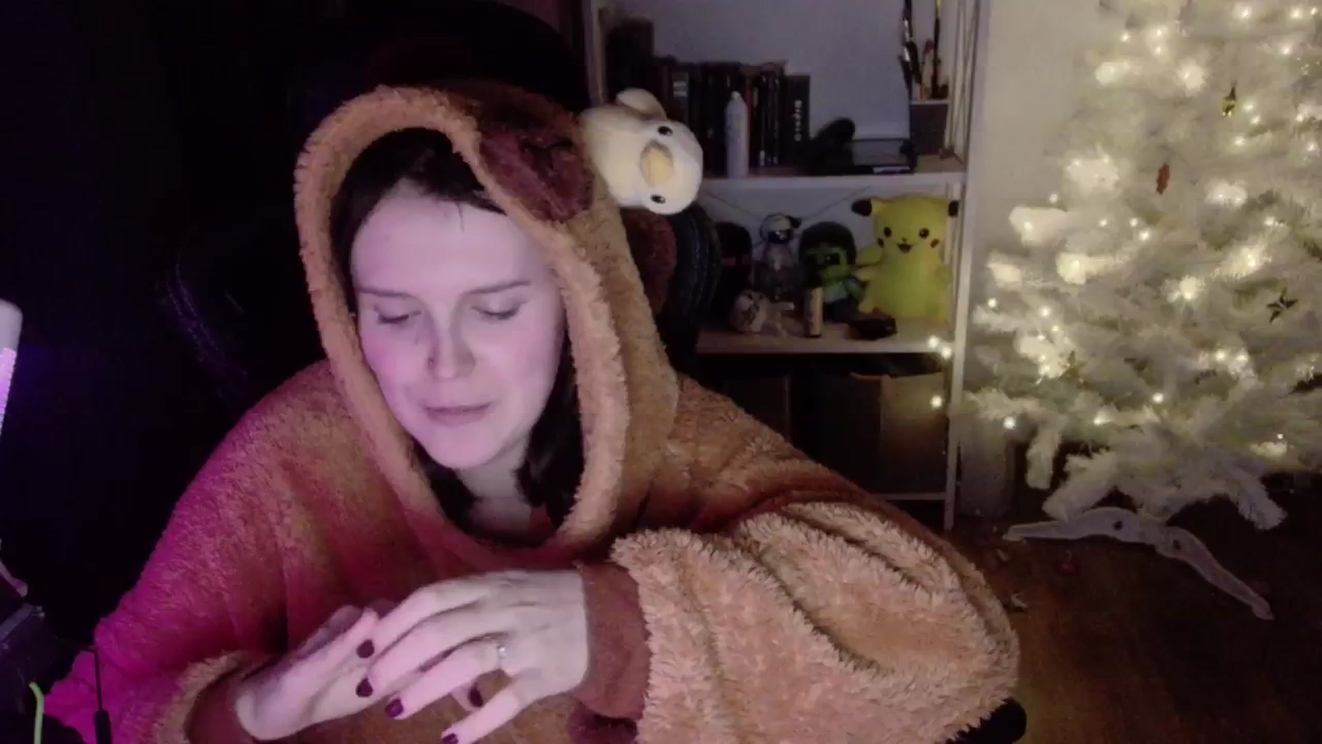 Gallery image thumbnail from Justpixel's myfreecams stream on, 12/21/2025, 02:36 image 13 of 20