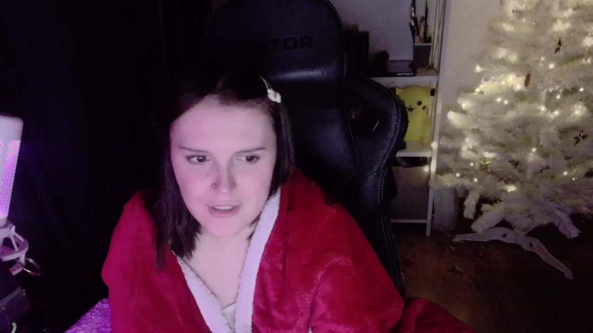 Gallery image thumbnail from Justpixel's myfreecams stream on, 12/21/2025, 02:36 image 5 of 20