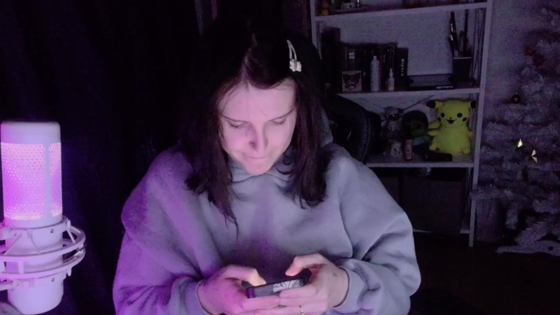 Gallery image thumbnail from Justpixel's myfreecams stream on, 12/24/2025, 16:49 image 8 of 20