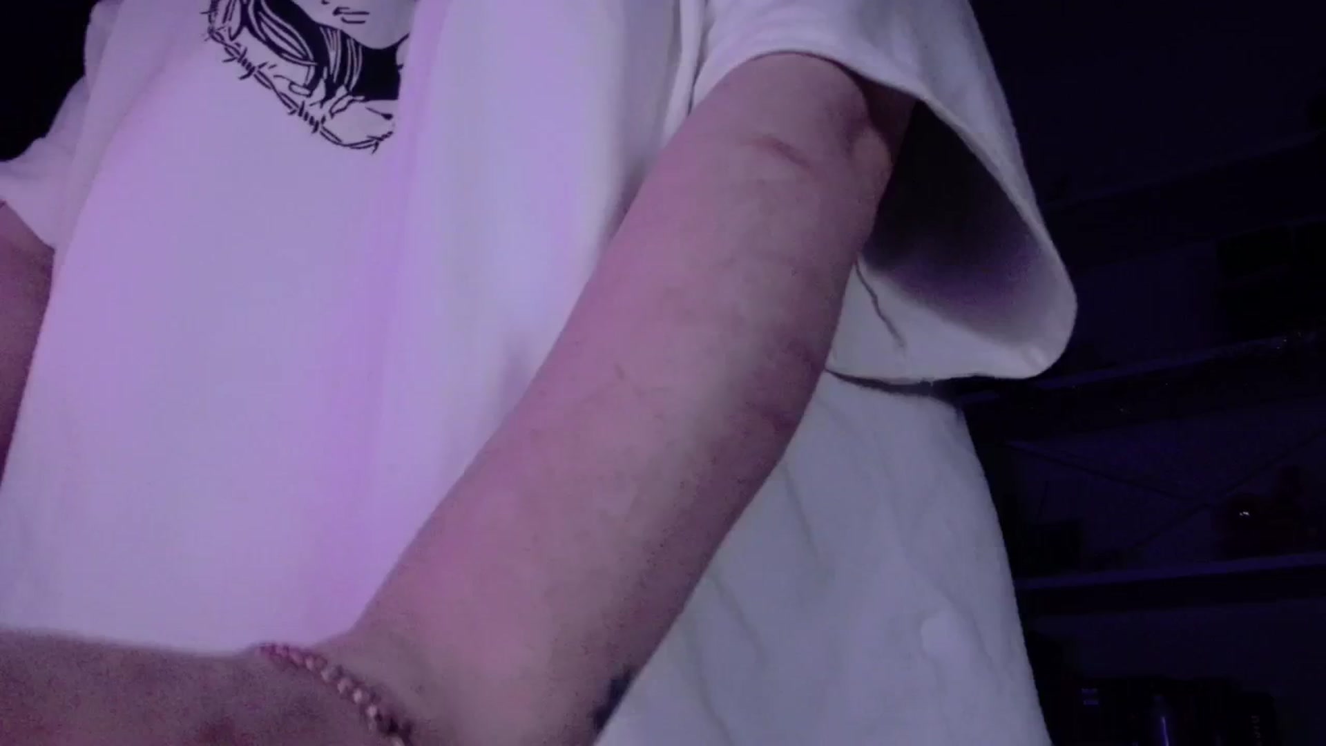 Gallery image thumbnail from Justpixel's myfreecams stream on, 12/24/2025, 16:49 image 17 of 20