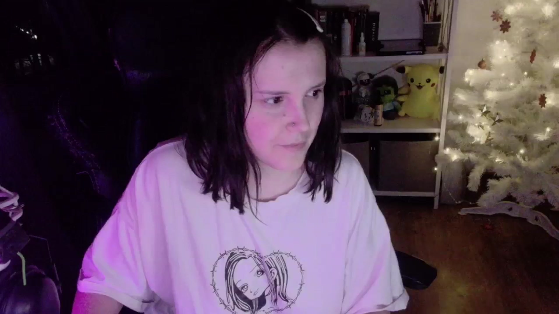 Gallery image thumbnail from Justpixel's myfreecams stream on, 12/25/2025, 02:59 image 8 of 20