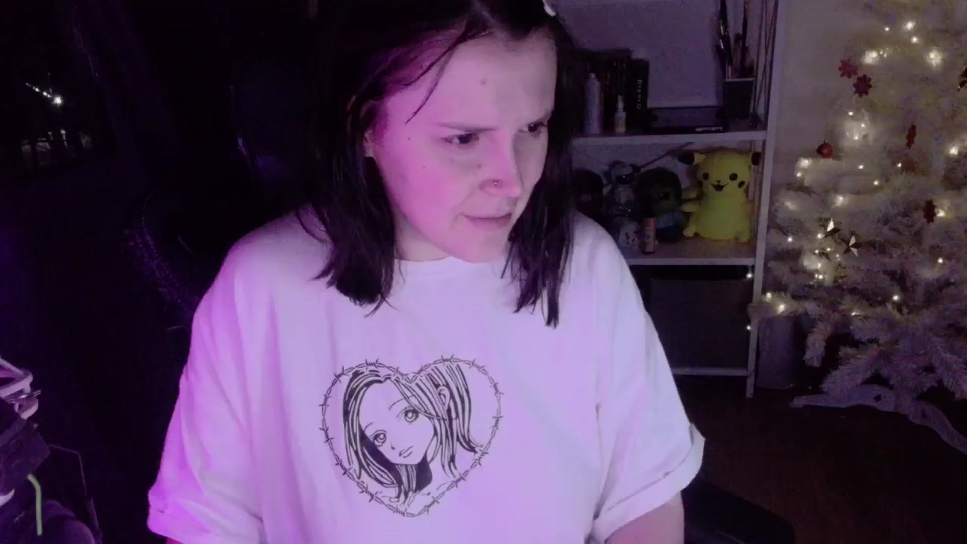 Gallery image thumbnail from Justpixel's myfreecams stream on, 12/25/2025, 02:59 image 16 of 20