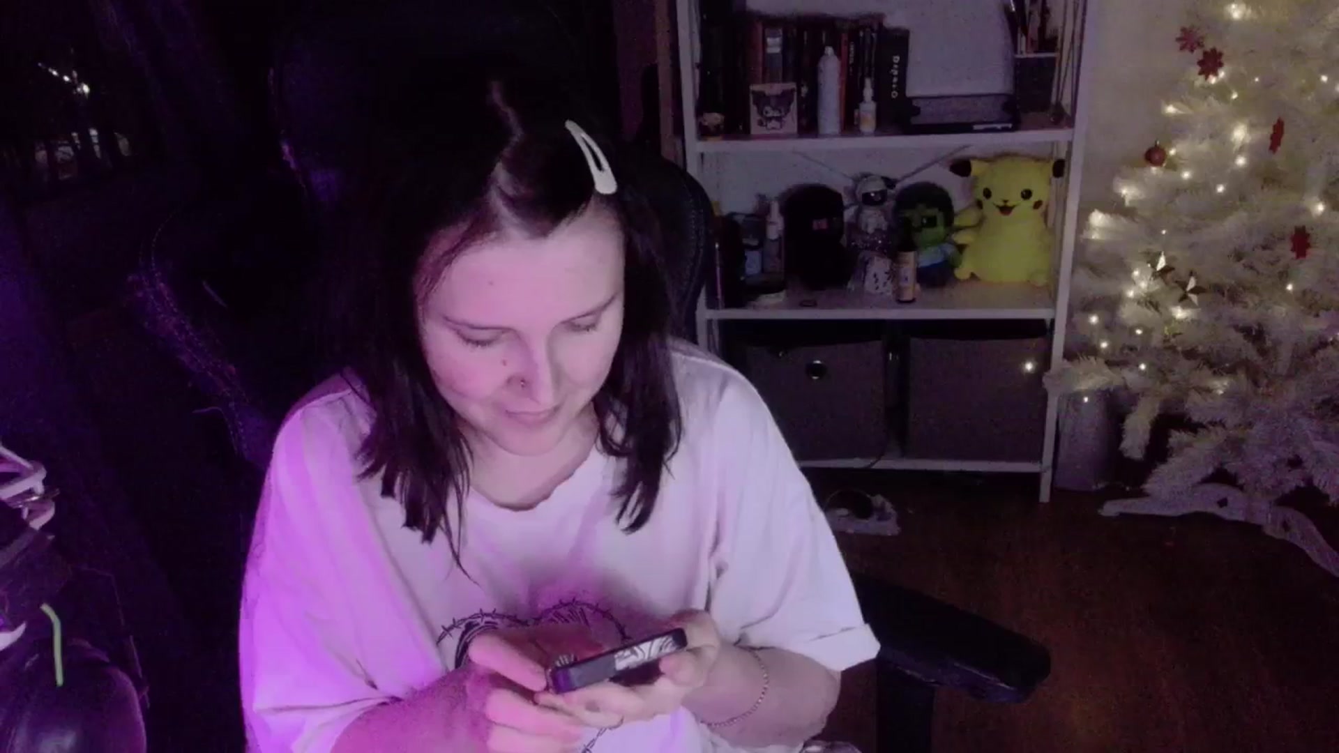 Gallery image thumbnail from Justpixel's myfreecams stream on, 12/25/2025, 02:59 image 9 of 20