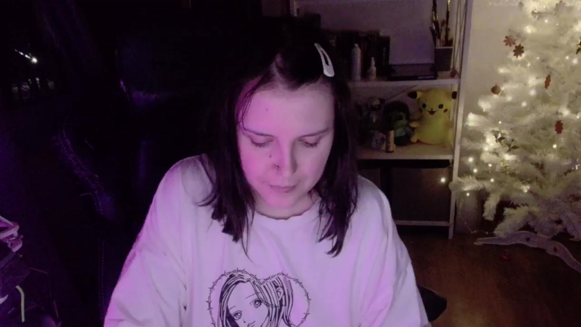 Gallery image thumbnail from Justpixel's myfreecams stream on, 12/25/2025, 02:59 image 11 of 20