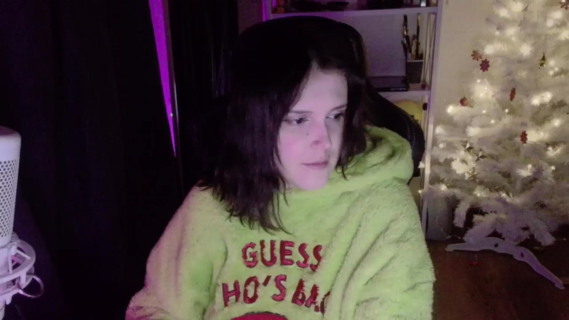 Gallery image thumbnail from Justpixel's myfreecams stream on, 12/25/2025, 16:53 image 4 of 20