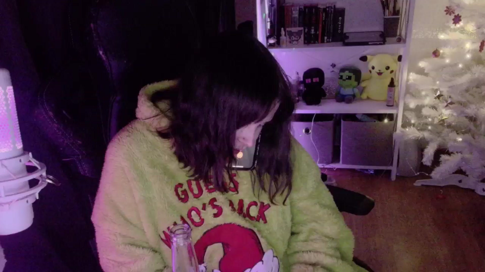 Gallery image thumbnail from Justpixel's myfreecams stream on, 12/25/2025, 16:53 image 11 of 20