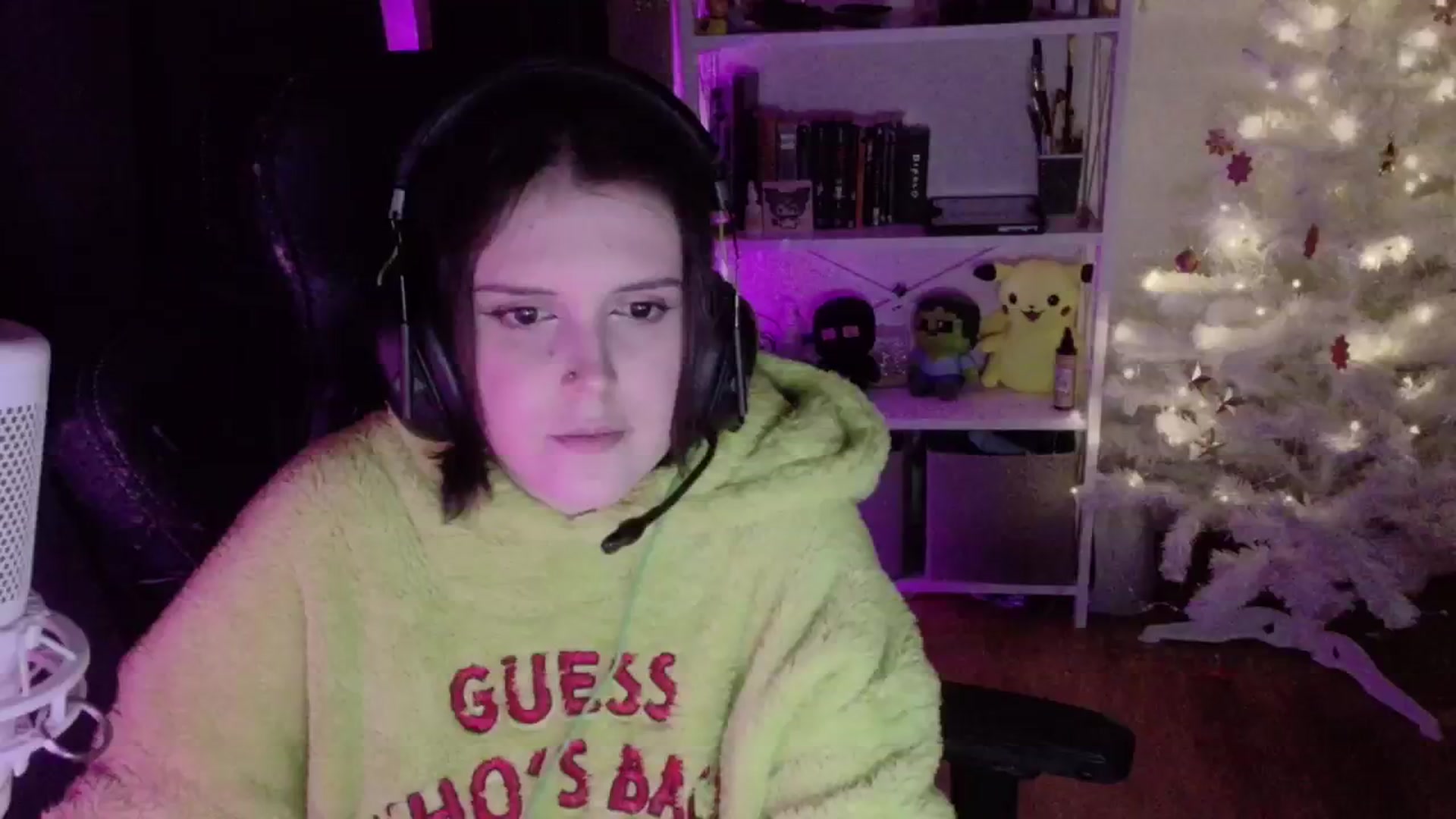 Gallery image thumbnail from Justpixel's myfreecams stream on, 12/25/2025, 16:53 image 1 of 20
