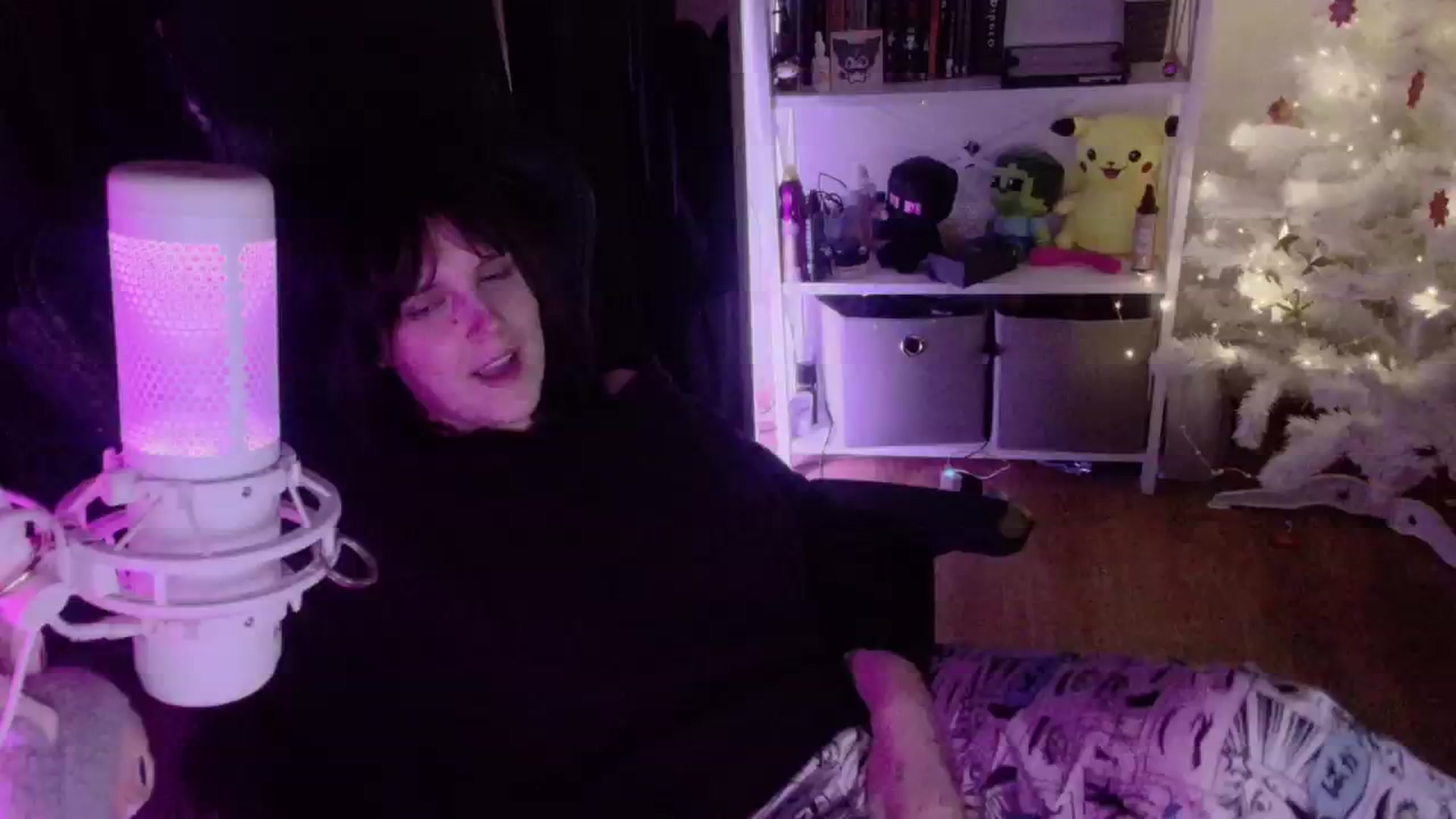 Gallery image thumbnail from Justpixel's myfreecams stream on, 12/26/2025, 01:30 image 14 of 20