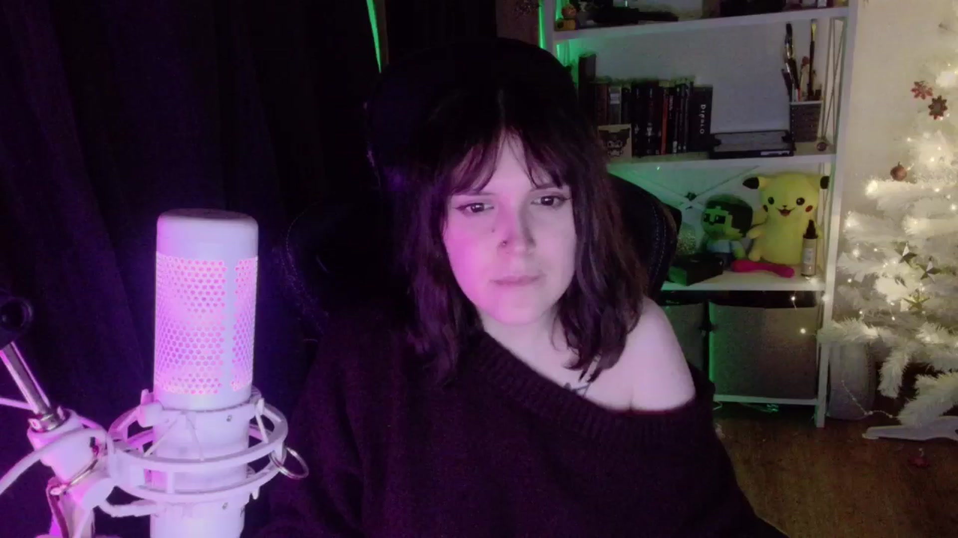 Gallery image thumbnail from Justpixel's myfreecams stream on, 12/26/2025, 01:30 image 7 of 20