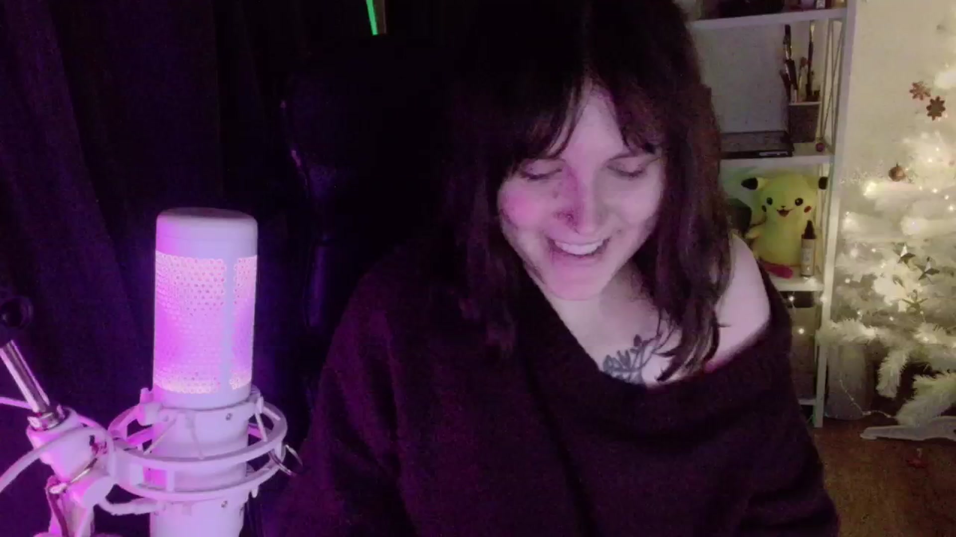 Gallery image thumbnail from Justpixel's myfreecams stream on, 12/26/2025, 01:30 image 4 of 20