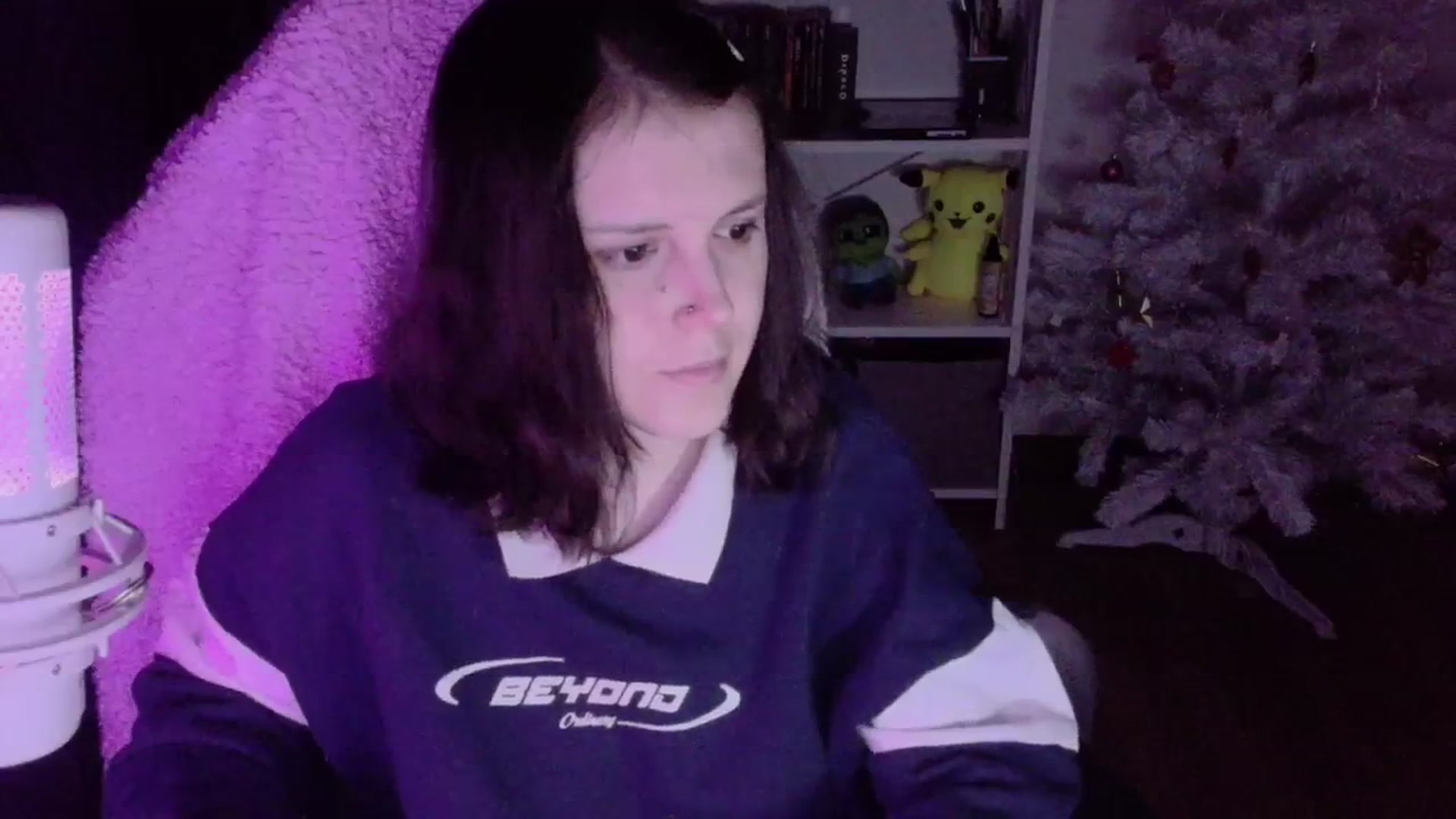 Gallery image thumbnail from Justpixel's myfreecams stream on, 12/26/2025, 23:21 image 5 of 20
