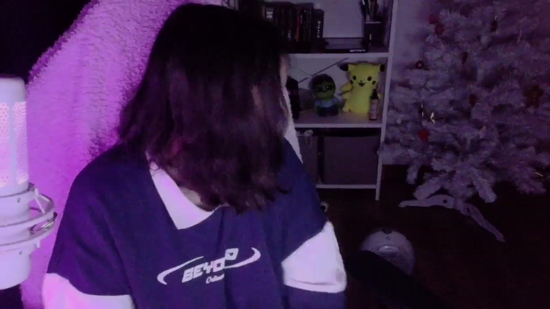 Gallery image thumbnail from Justpixel's myfreecams stream on, 12/26/2025, 23:21 image 6 of 20
