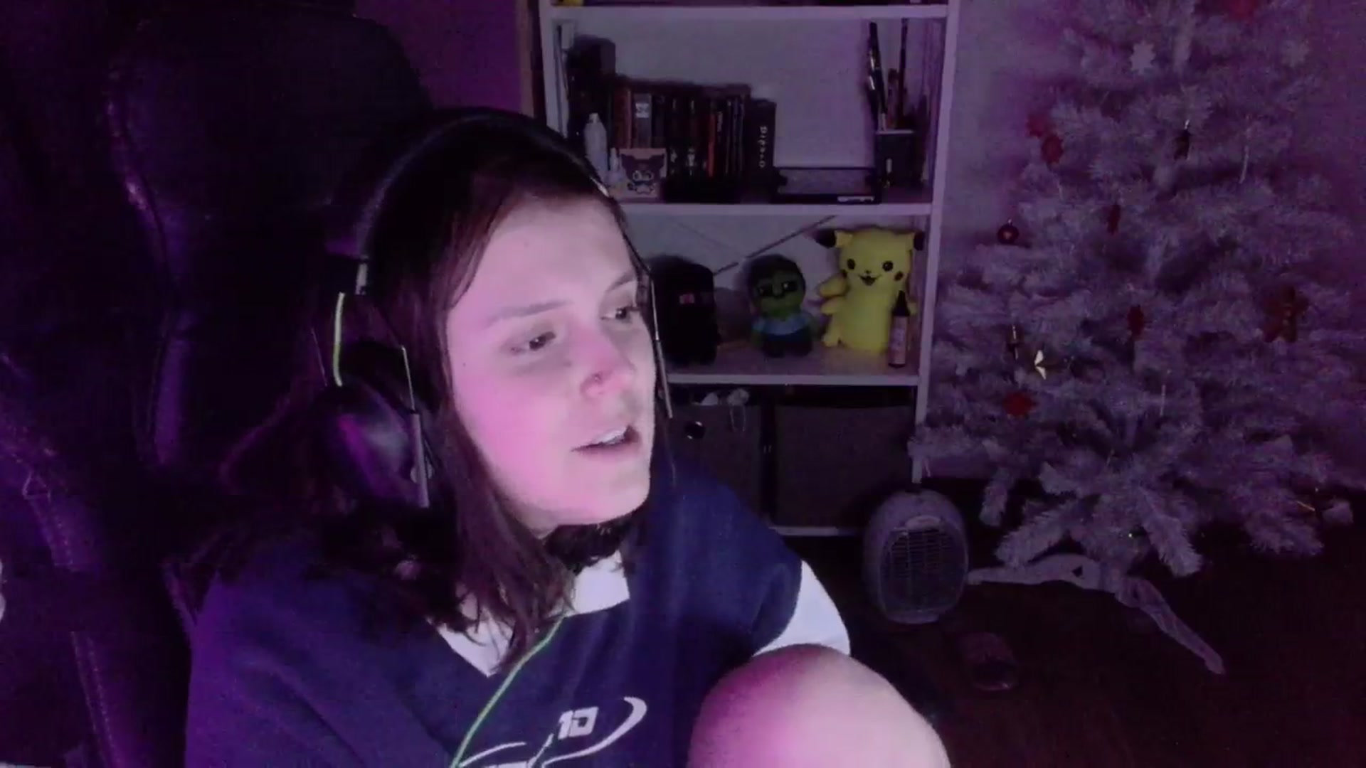 Gallery image thumbnail from Justpixel's myfreecams stream on, 12/27/2025, 02:35 image 11 of 20
