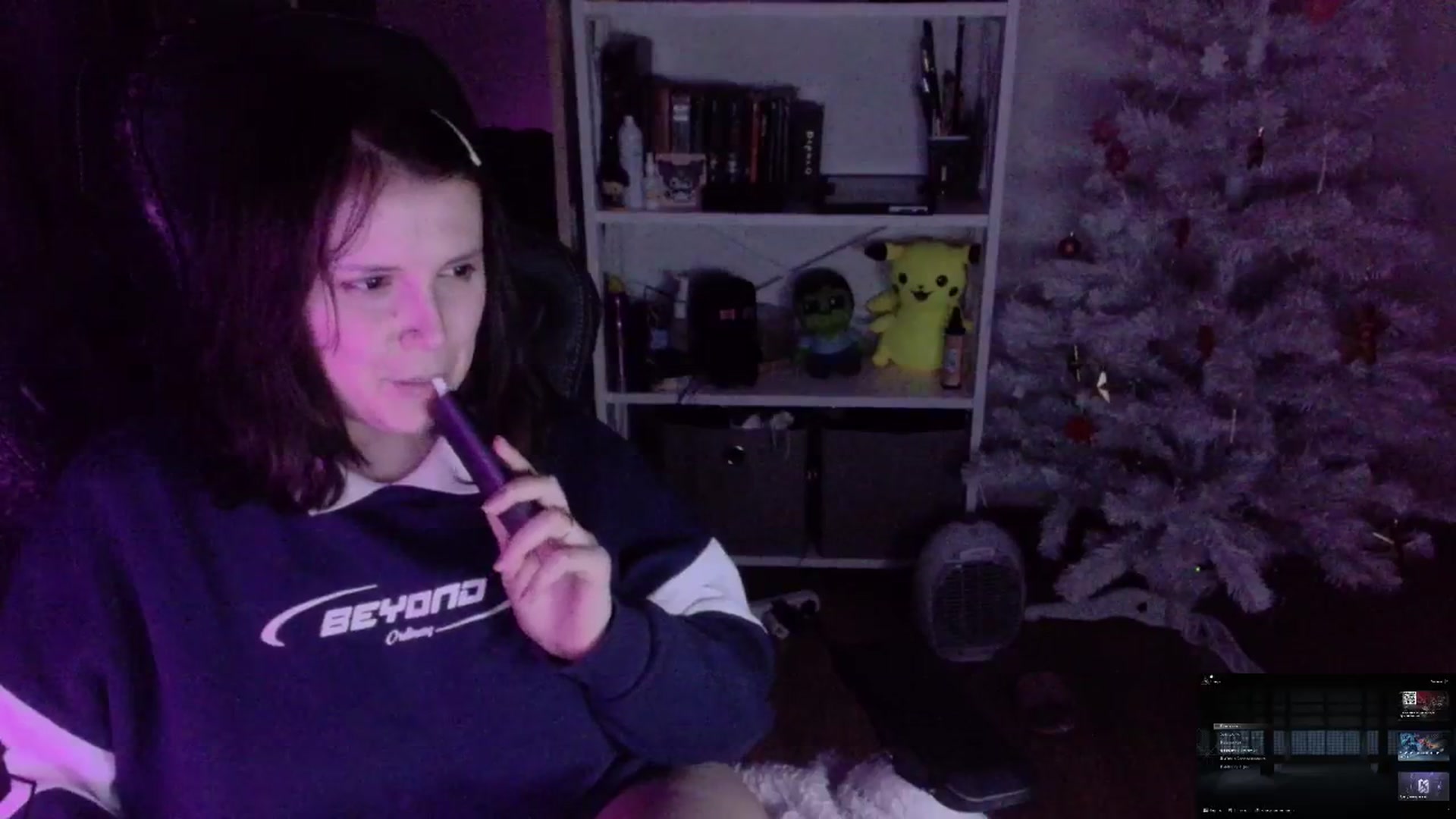 Gallery image thumbnail from Justpixel's myfreecams stream on, 12/27/2025, 02:35 image 7 of 20