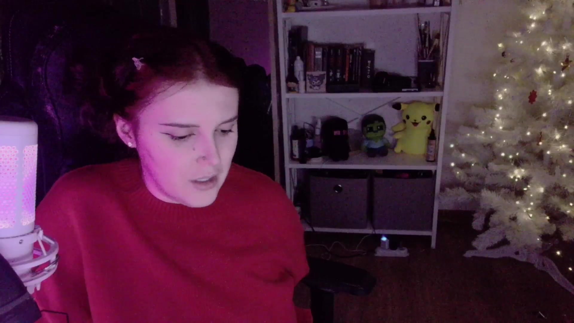 Gallery image thumbnail from Justpixel's myfreecams stream on, 12/30/2025, 19:48 image 18 of 20