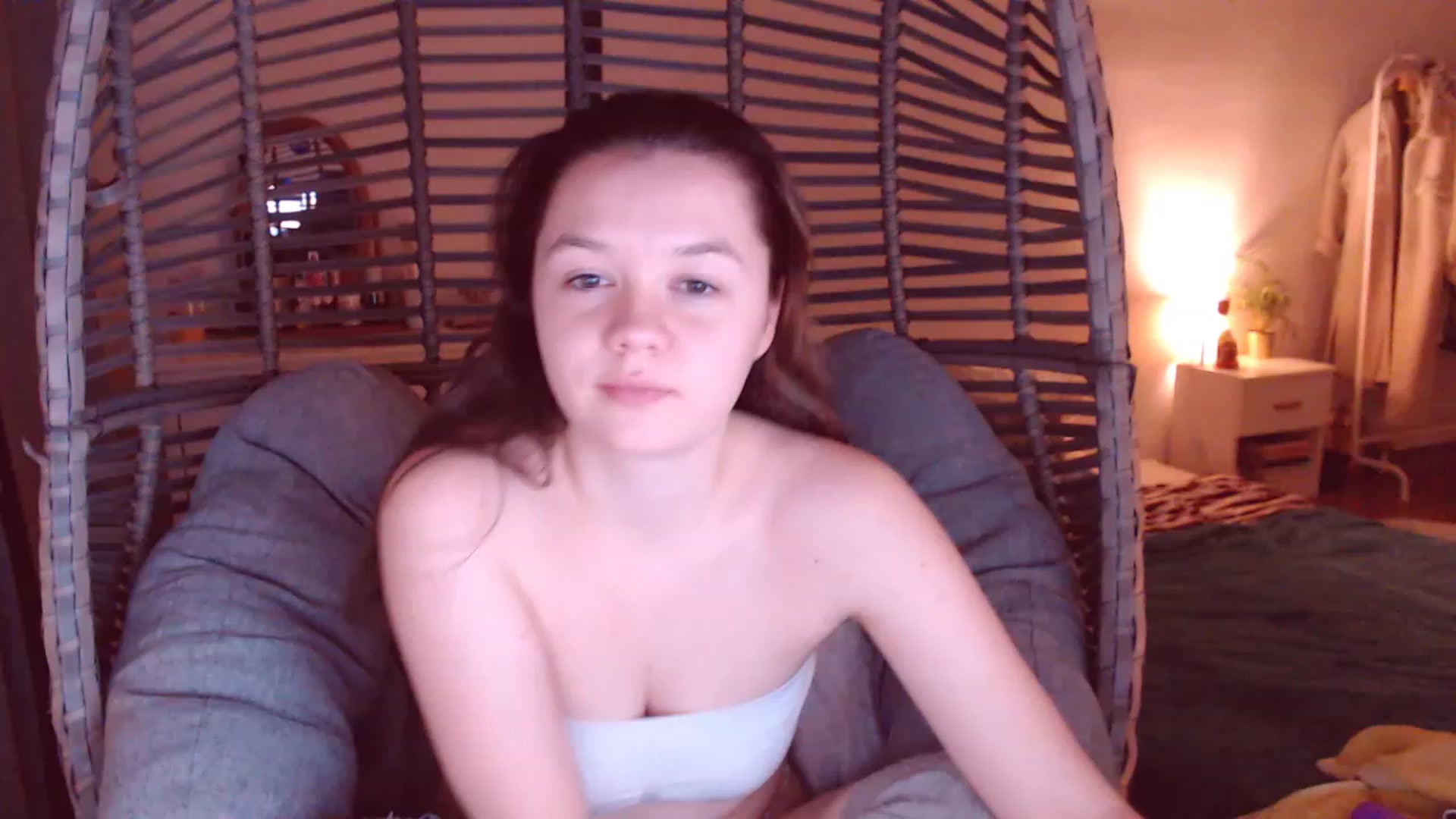 Gallery image thumbnail from Justturned_18's myfreecams stream on, 11/19/2022, 16:47 image 12 of 20