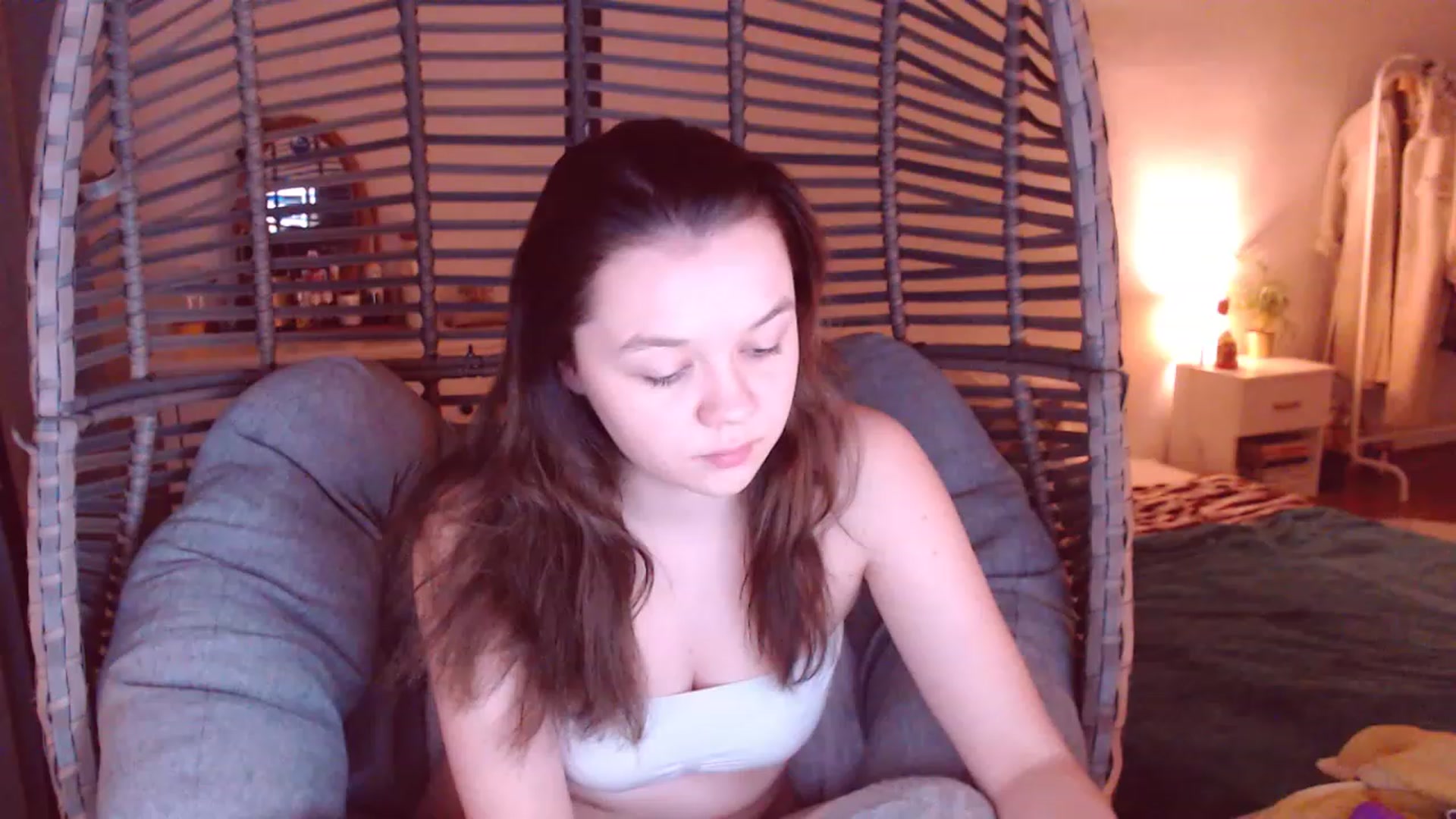 Gallery image thumbnail from Justturned_18's myfreecams stream on, 11/19/2022, 16:47 image 10 of 20