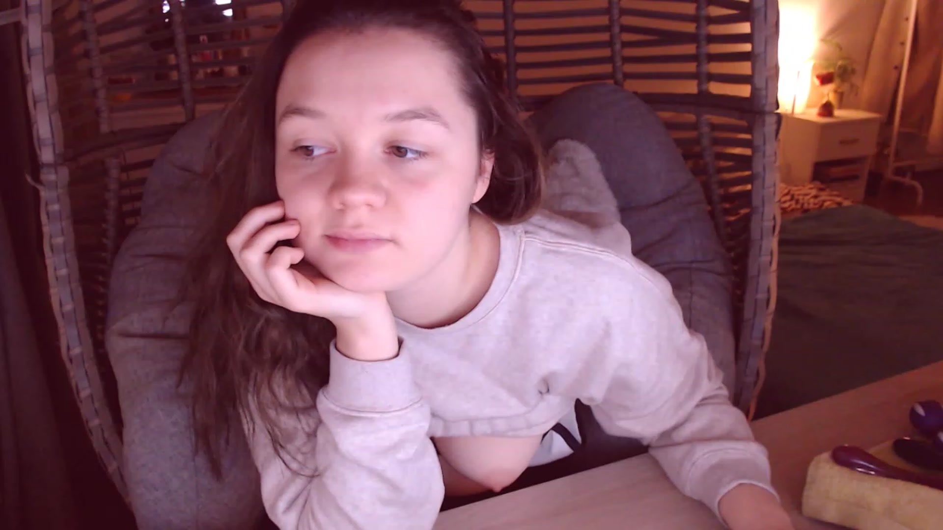 Gallery image thumbnail from Justturned_18's myfreecams stream on, 11/20/2022, 16:52 image 2 of 20