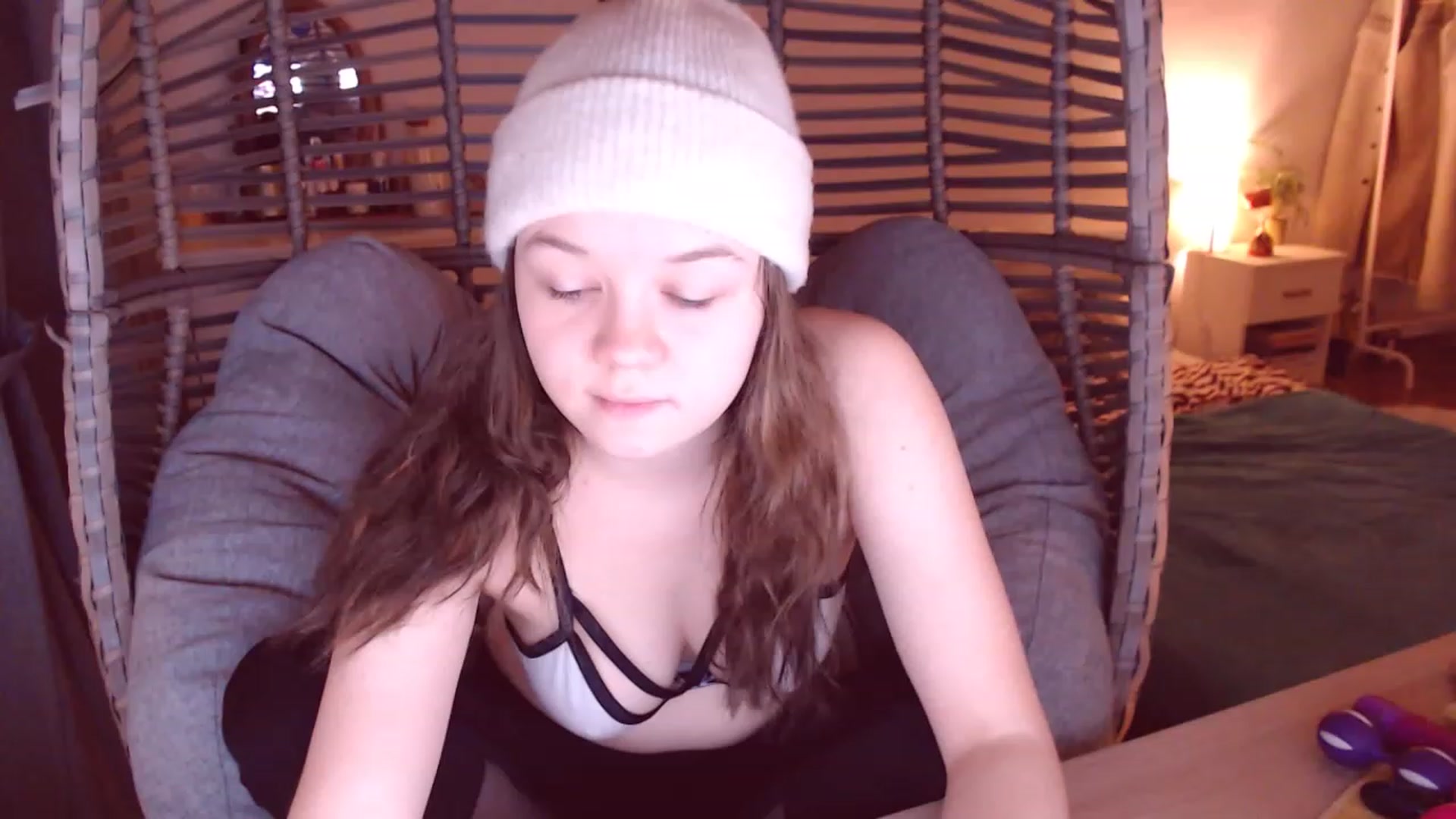 Gallery image thumbnail from Justturned_18's myfreecams stream on, 11/20/2022, 16:52 image 20 of 20