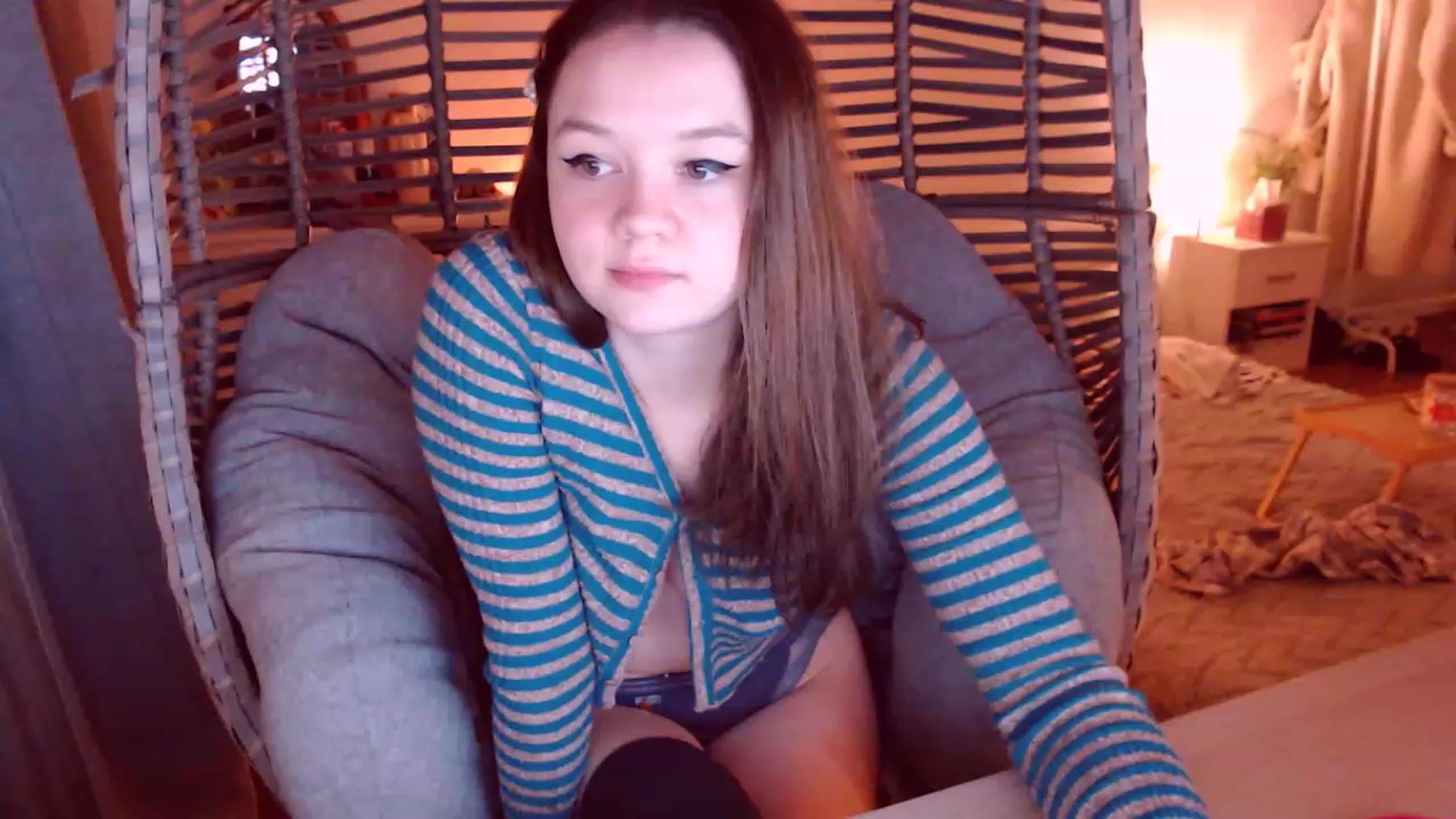Gallery image thumbnail from Justturned_18's myfreecams stream on, 11/26/2022, 19:05 image 15 of 20
