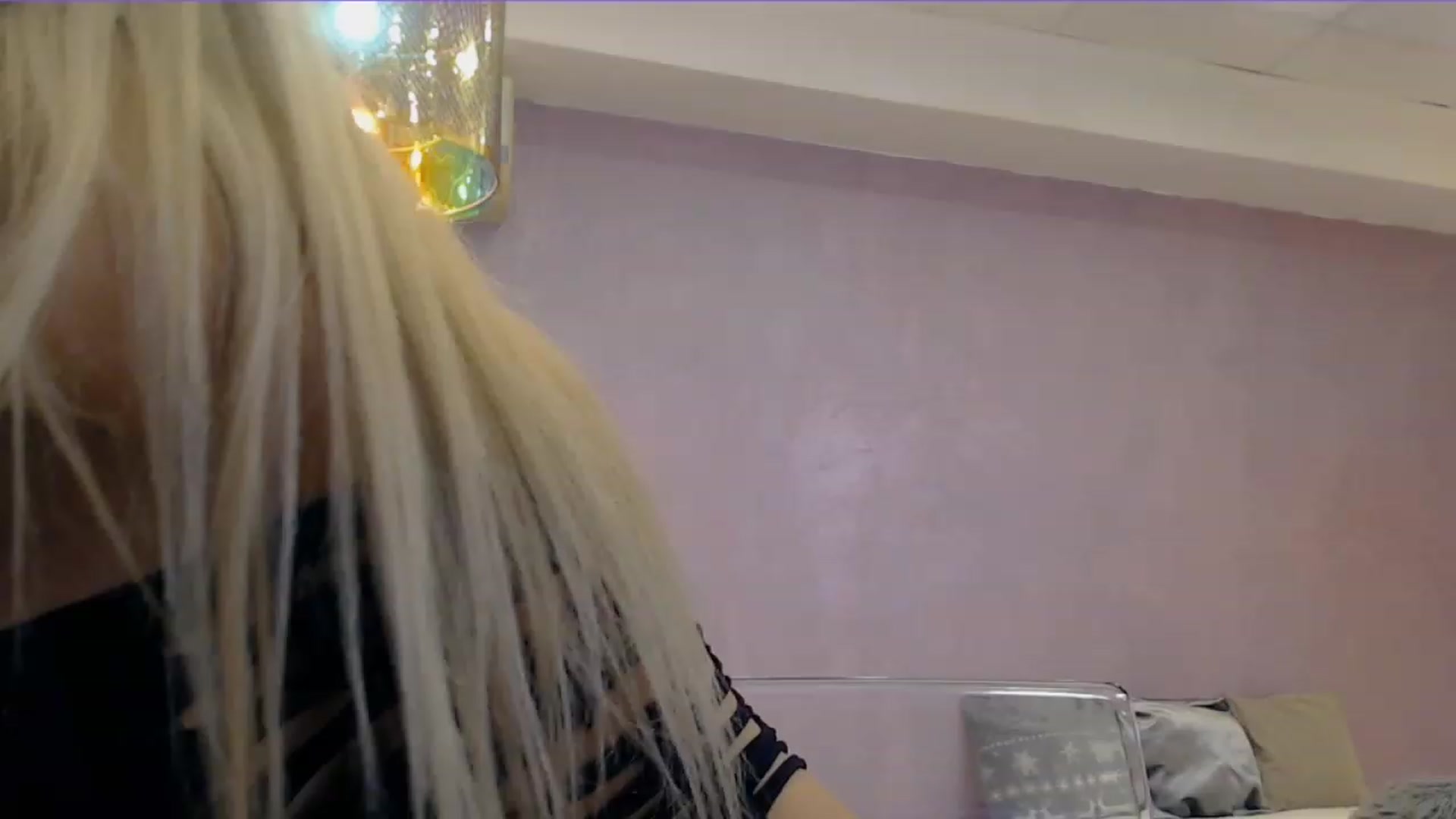 Gallery image thumbnail from Juts_MiaX's myfreecams stream on, 12/08/2022, 12:53 image 11 of 20