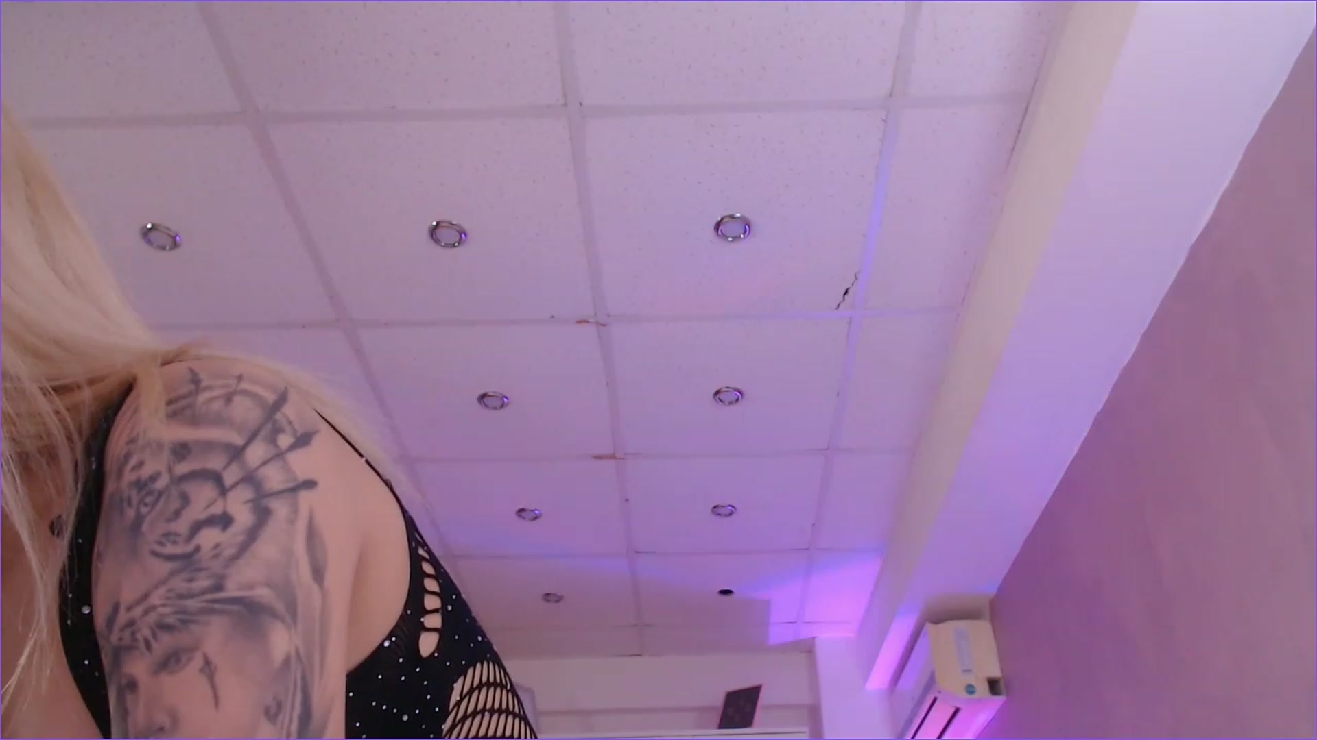 Gallery image thumbnail from Juts_MiaX's myfreecams stream on, 05/02/2023, 11:26 image 18 of 20