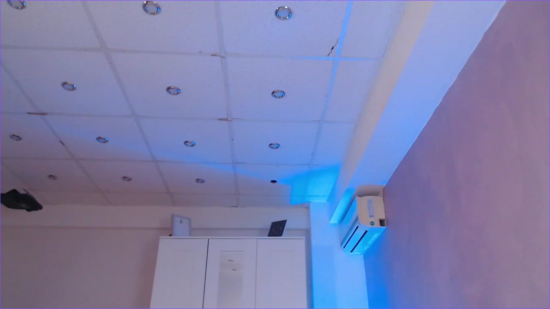 Gallery image thumbnail from Juts_MiaX's myfreecams stream on, 05/18/2023, 19:23 image 6 of 20