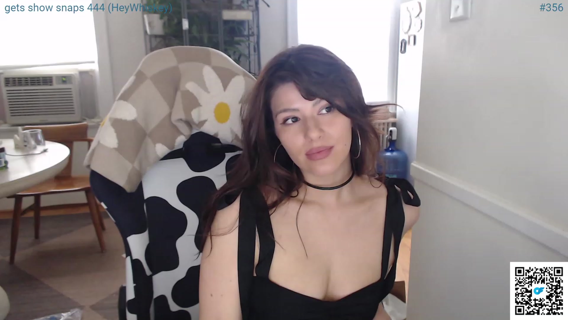 Gallery image thumbnail from Jwhiskewub_RC's myfreecams stream on, 07/03/2023, 23:30 image 6 of 20