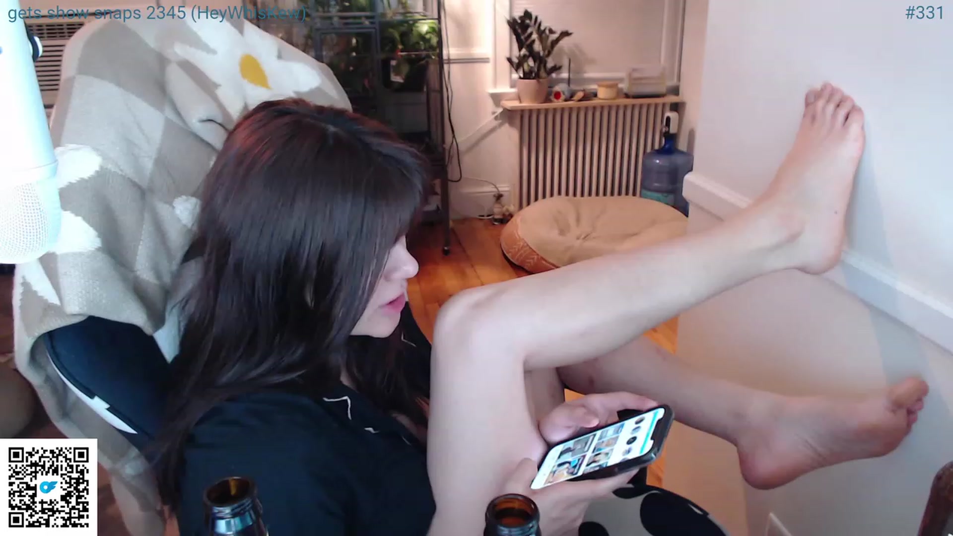 Gallery image thumbnail from Jwhiskewub_RC's myfreecams stream on, 07/08/2023, 09:49 image 12 of 20