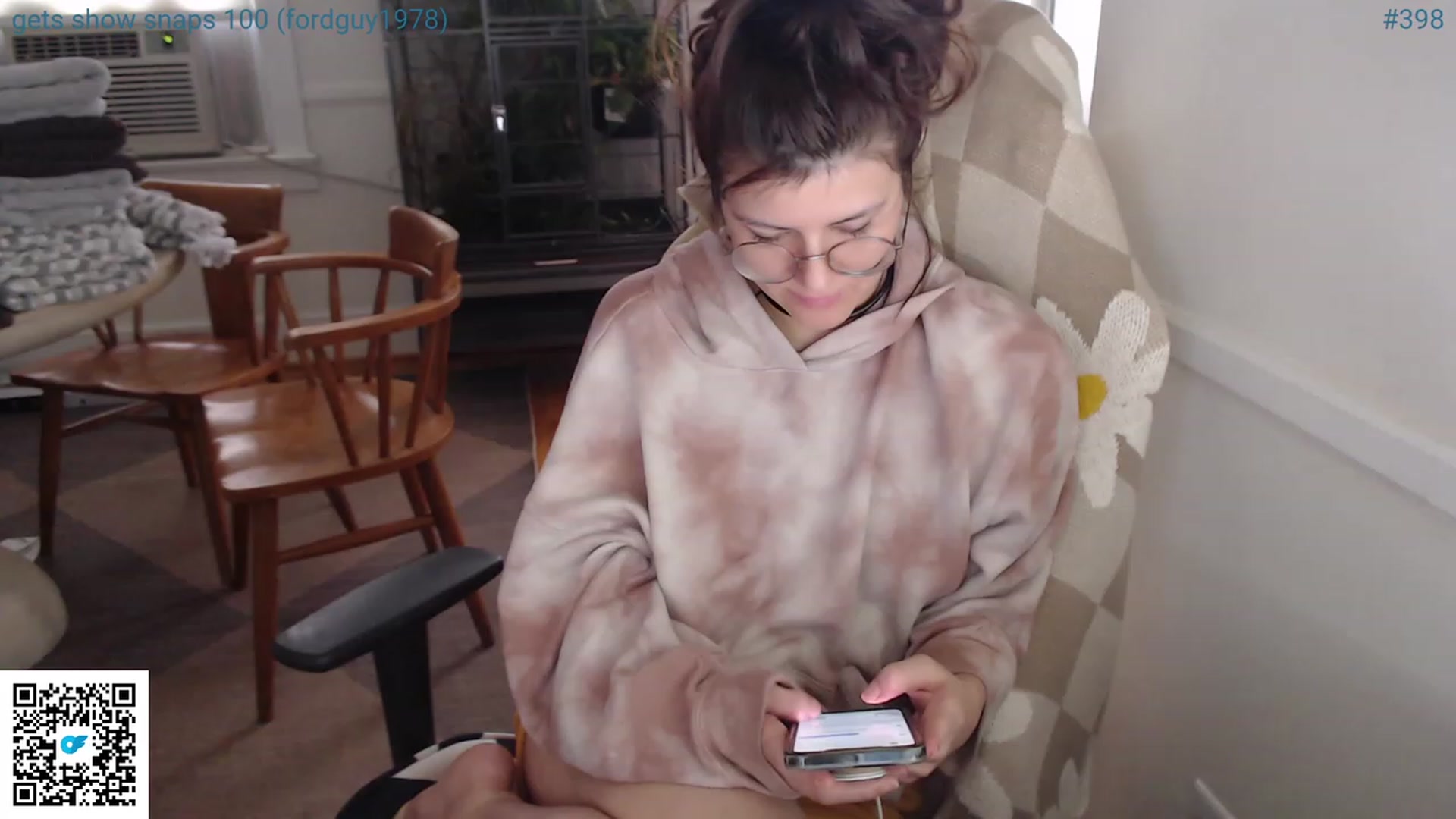 Gallery image thumbnail from Jwhiskewub_RC's myfreecams stream on, 07/09/2023, 22:47 image 16 of 20