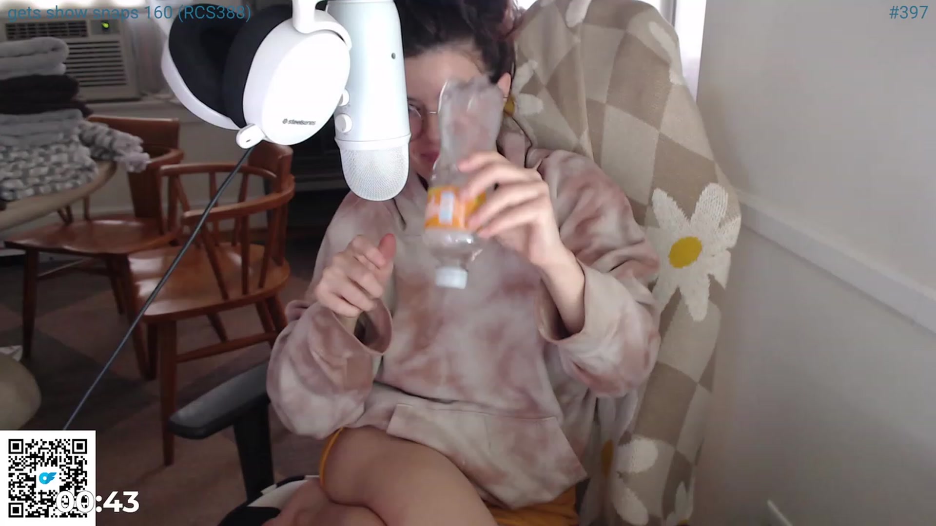 Gallery image thumbnail from Jwhiskewub_RC's myfreecams stream on, 07/09/2023, 22:47 image 18 of 20