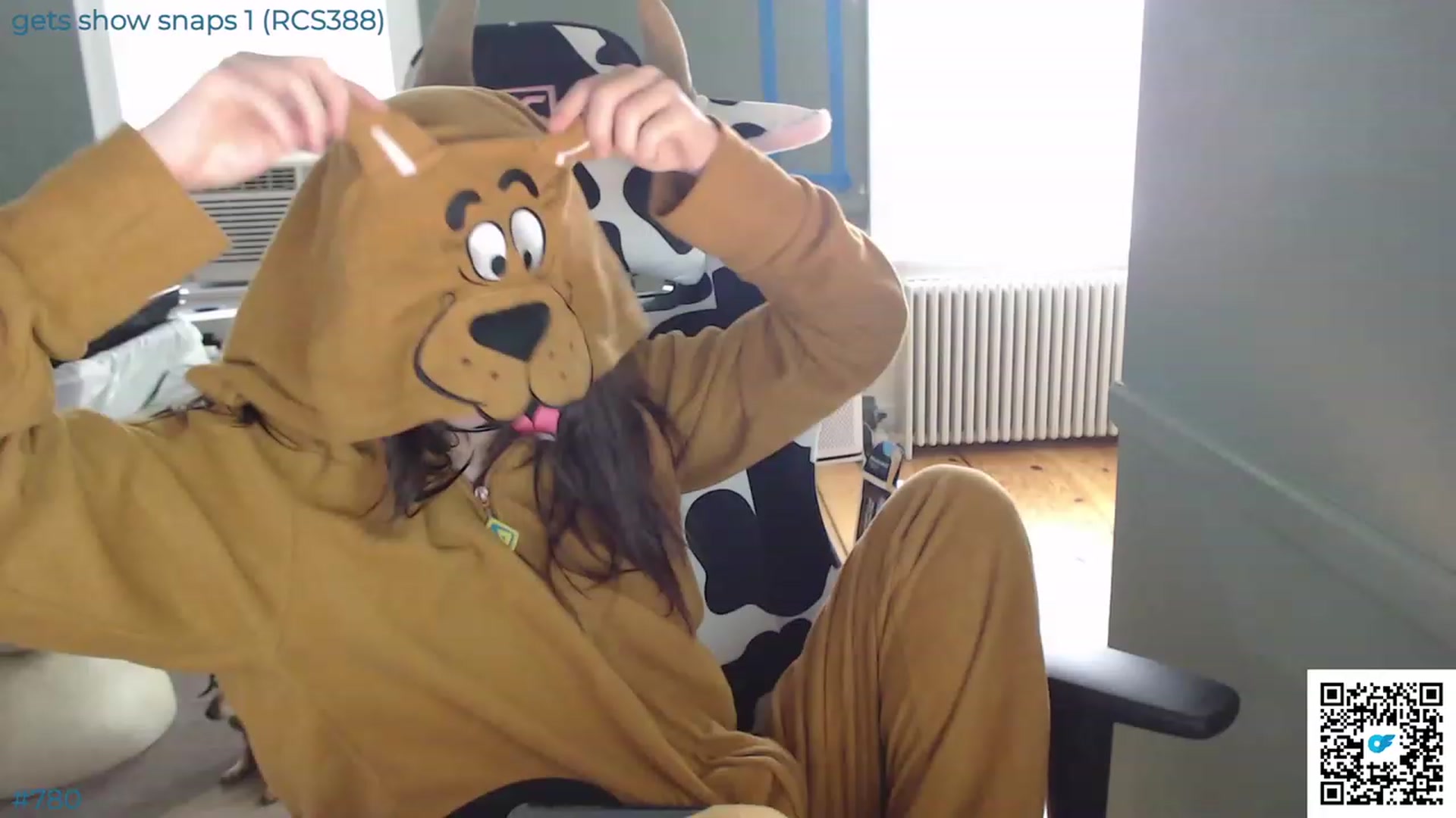 Gallery image thumbnail from Jwhiskewub_RC's myfreecams stream on, 07/23/2023, 17:38 image 5 of 20