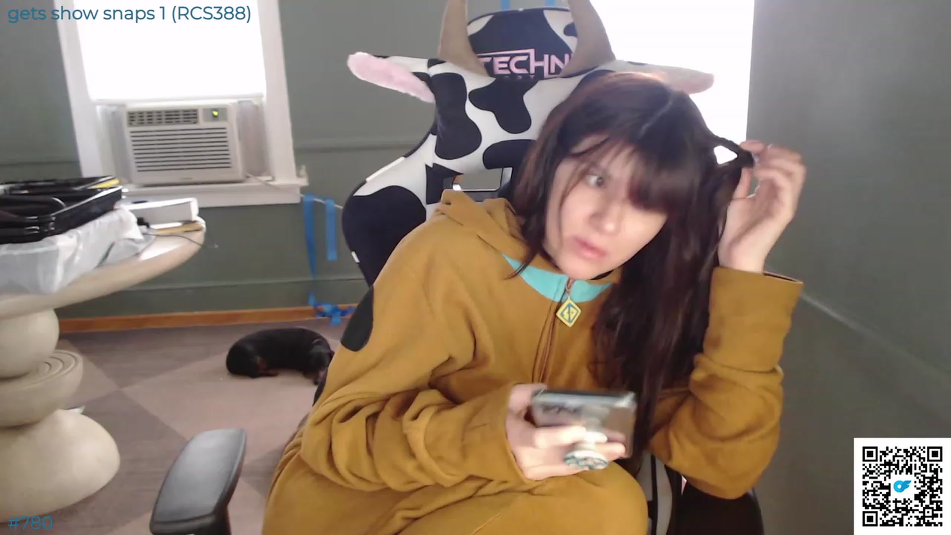 Gallery image thumbnail from Jwhiskewub_RC's myfreecams stream on, 07/23/2023, 17:38 image 17 of 20