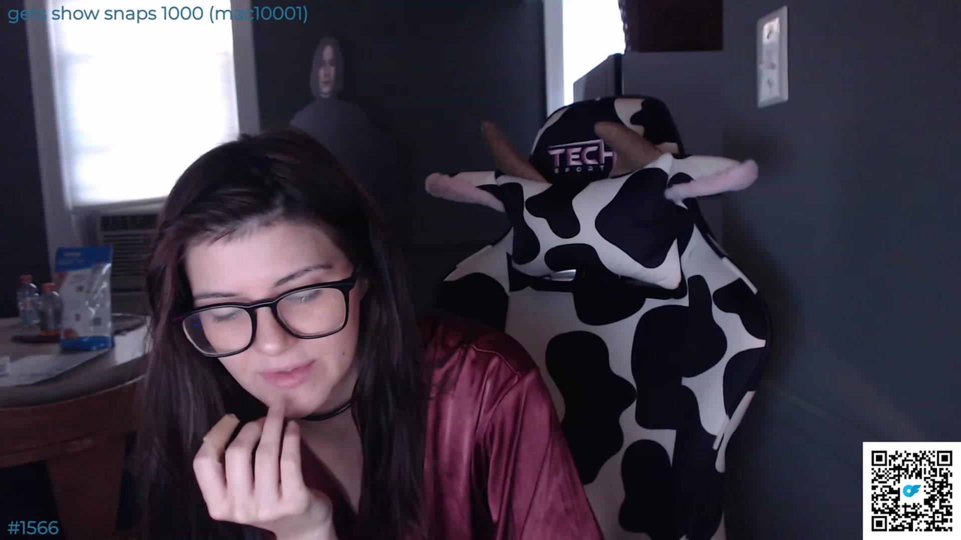Gallery image thumbnail from Jwhiskewub_RC's myfreecams stream on, 08/05/2023, 24:00 image 18 of 20
