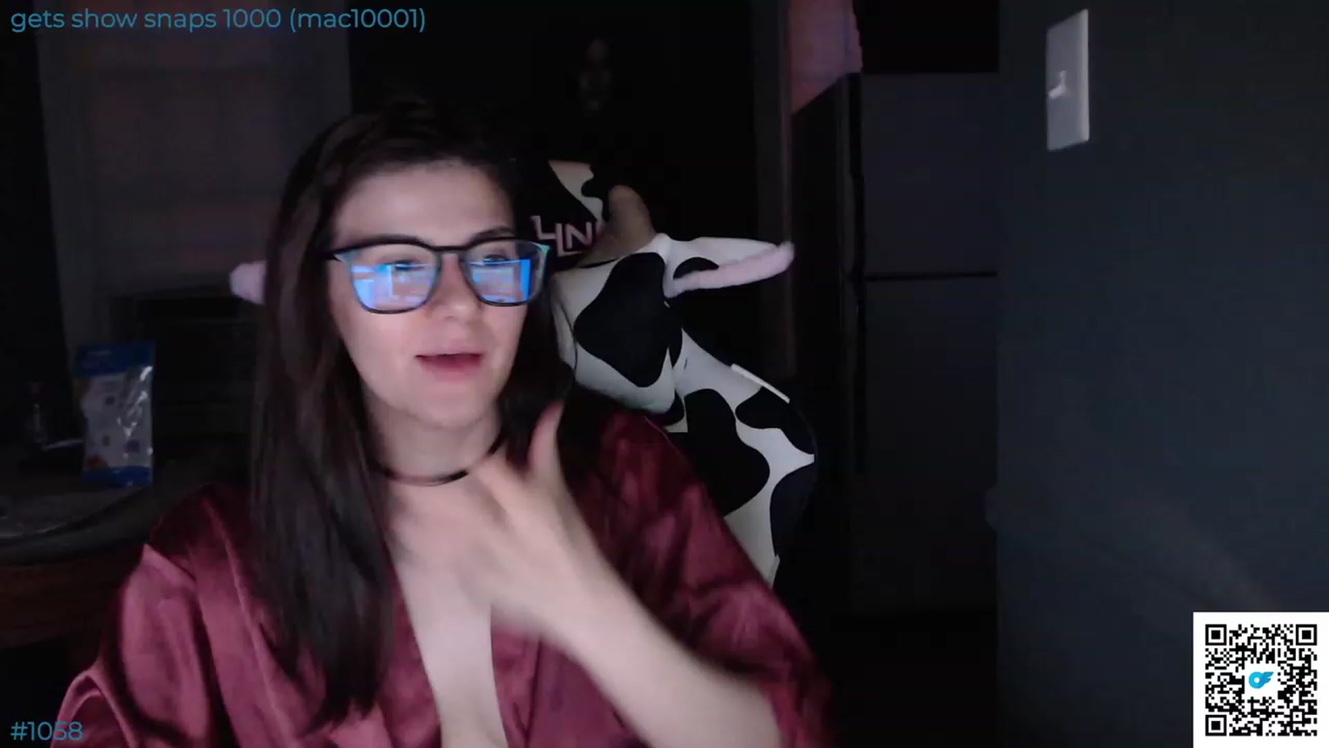 Gallery image thumbnail from Jwhiskewub_RC's myfreecams stream on, 08/05/2023, 01:38 image 10 of 20