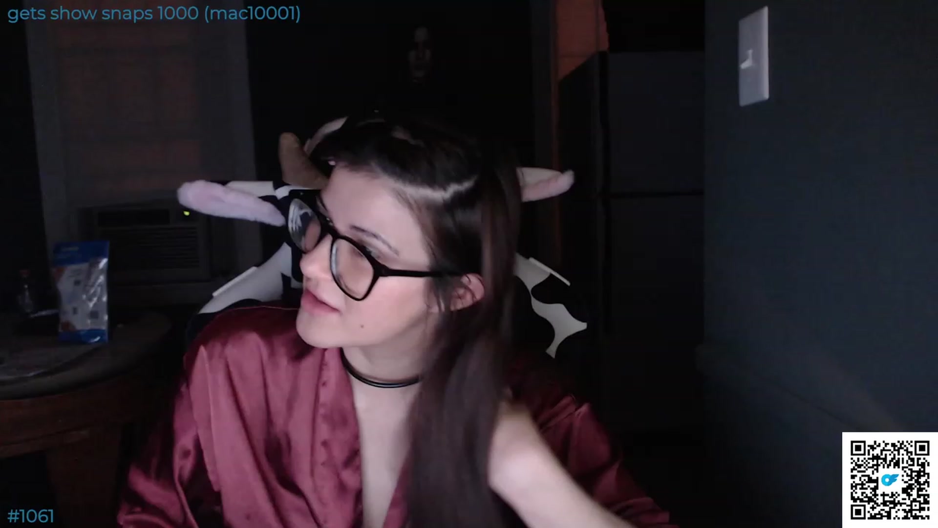 Gallery image thumbnail from Jwhiskewub_RC's myfreecams stream on, 08/05/2023, 01:38 image 12 of 20