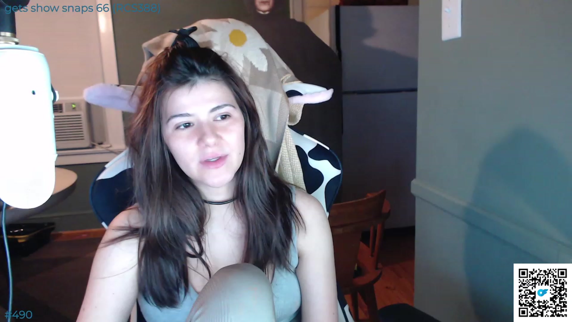 Gallery image thumbnail from Jwhiskewub_RC's myfreecams stream on, 08/07/2023, 04:03 image 8 of 20