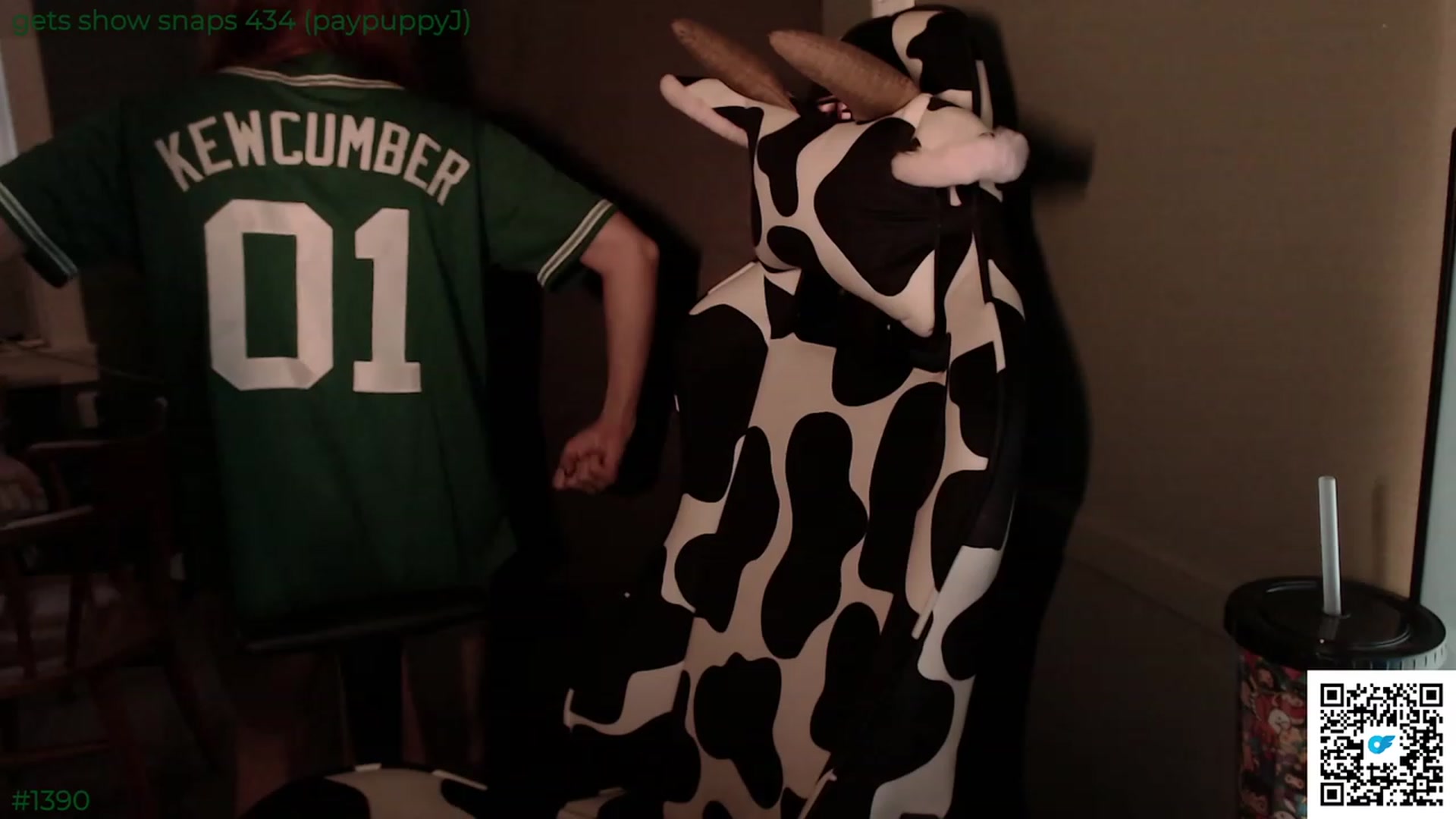 Gallery image thumbnail from Jwhiskewub_RC's myfreecams stream on, 08/20/2023, 24:50 image 7 of 20