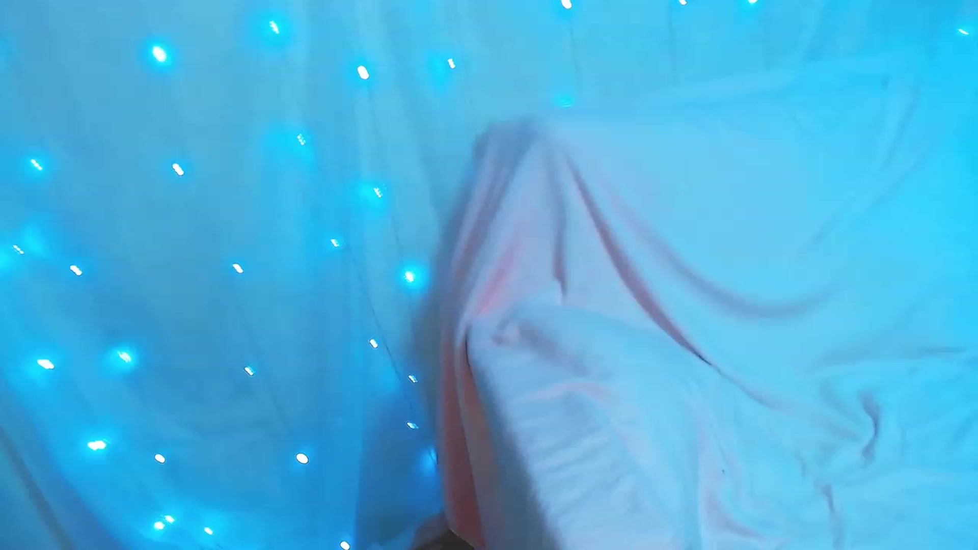 Gallery image thumbnail from JynFox's myfreecams stream on, 05/19/2023, 06:55 image 10 of 20